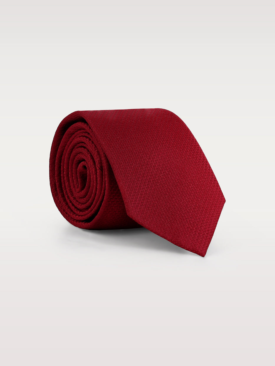 Plain tie