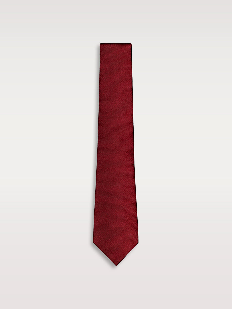 Plain tie