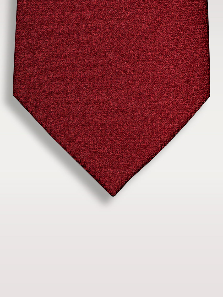 Plain tie