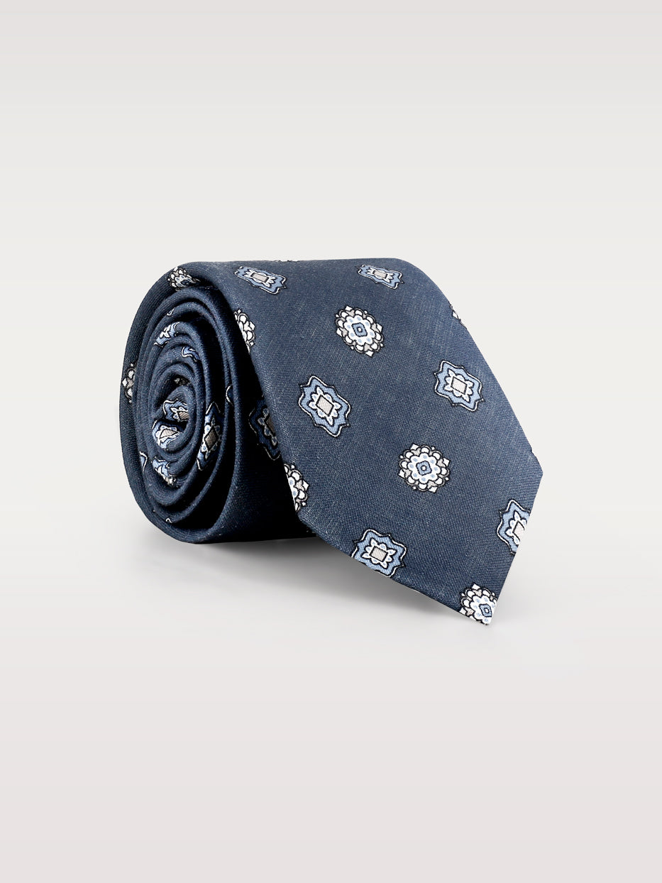 Tie tie rack