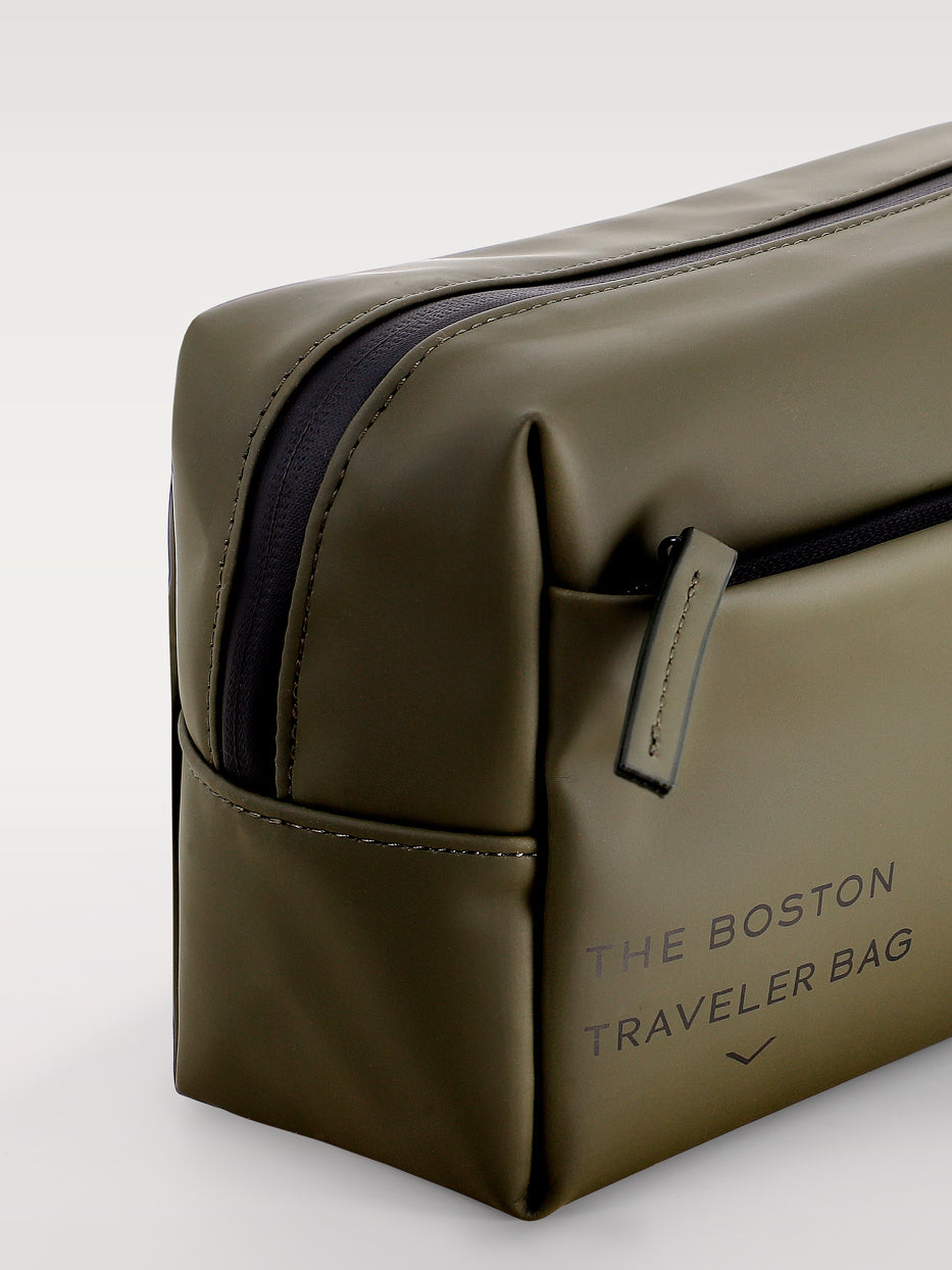 Travel toiletries bag