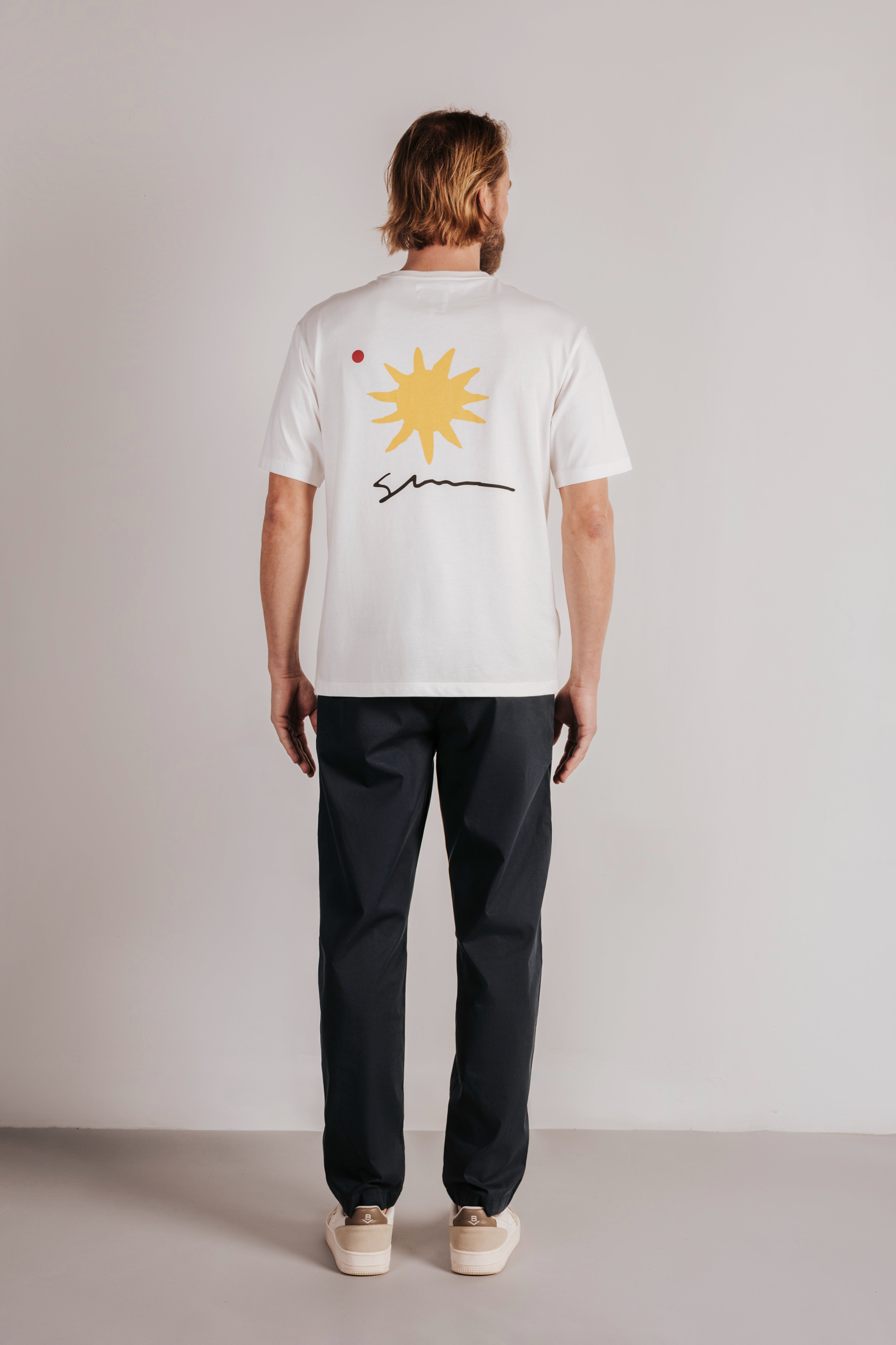 Pantalón chino con pinzas