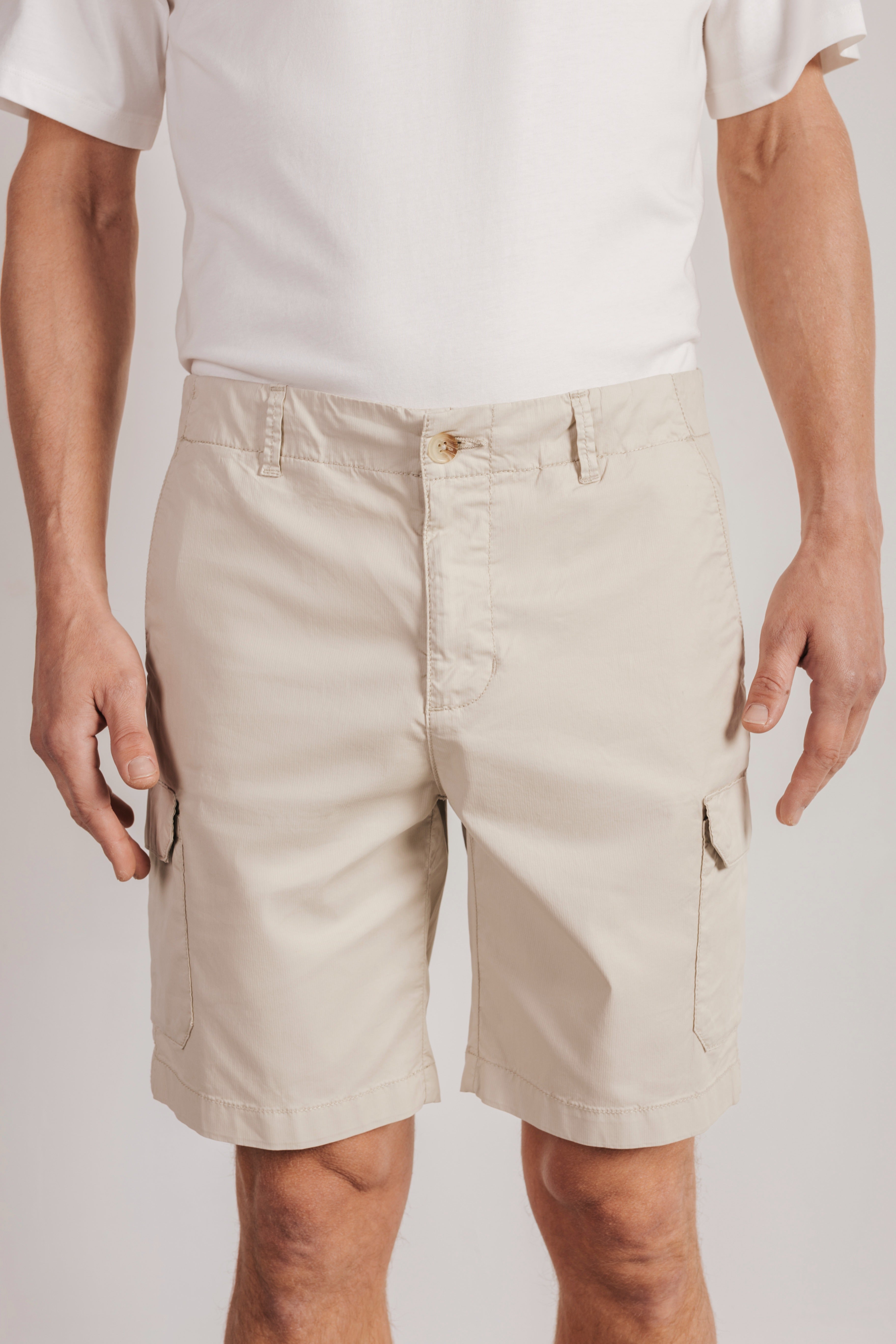 Bermuda chino cargo