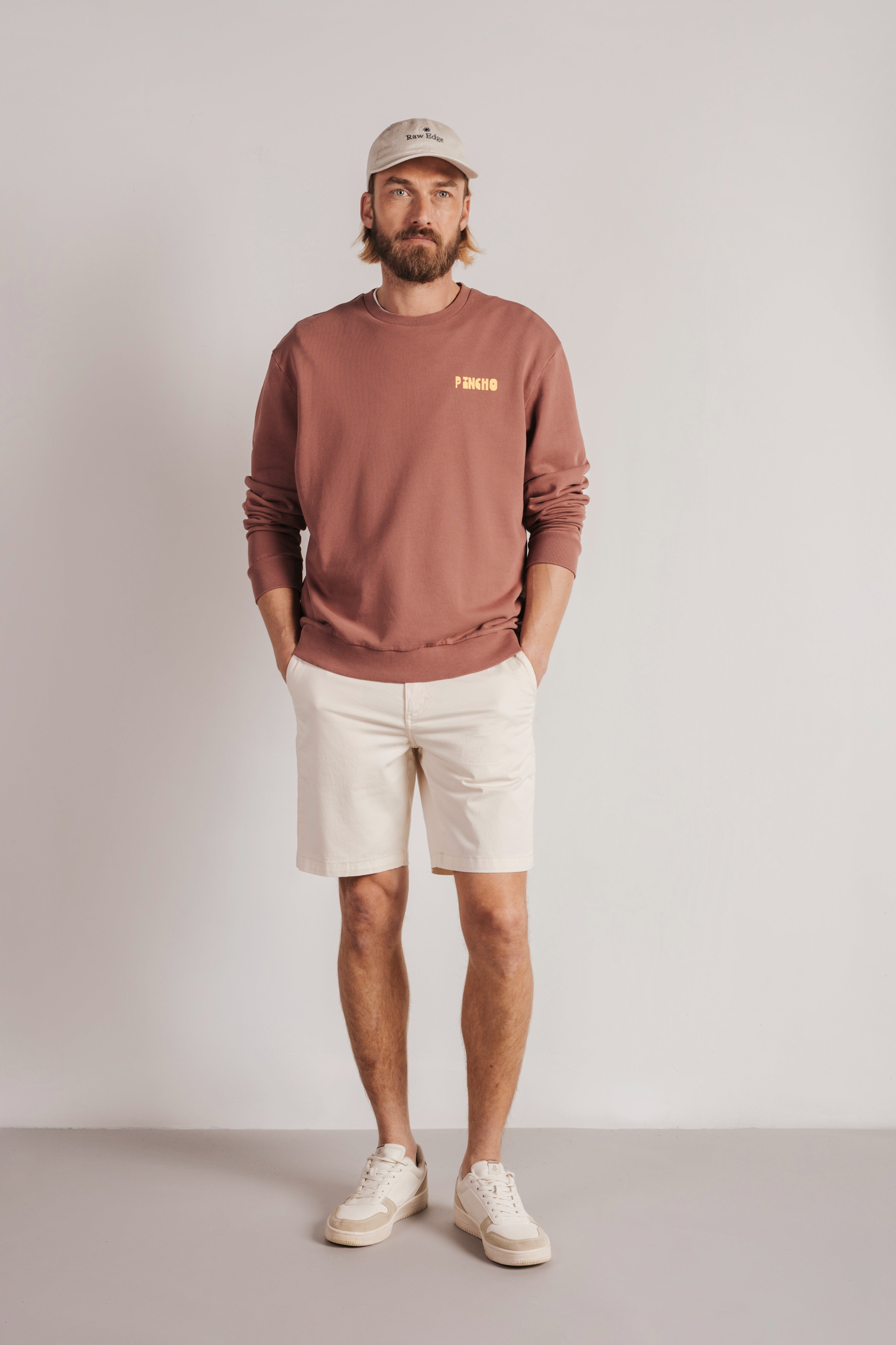 Bermuda chino details