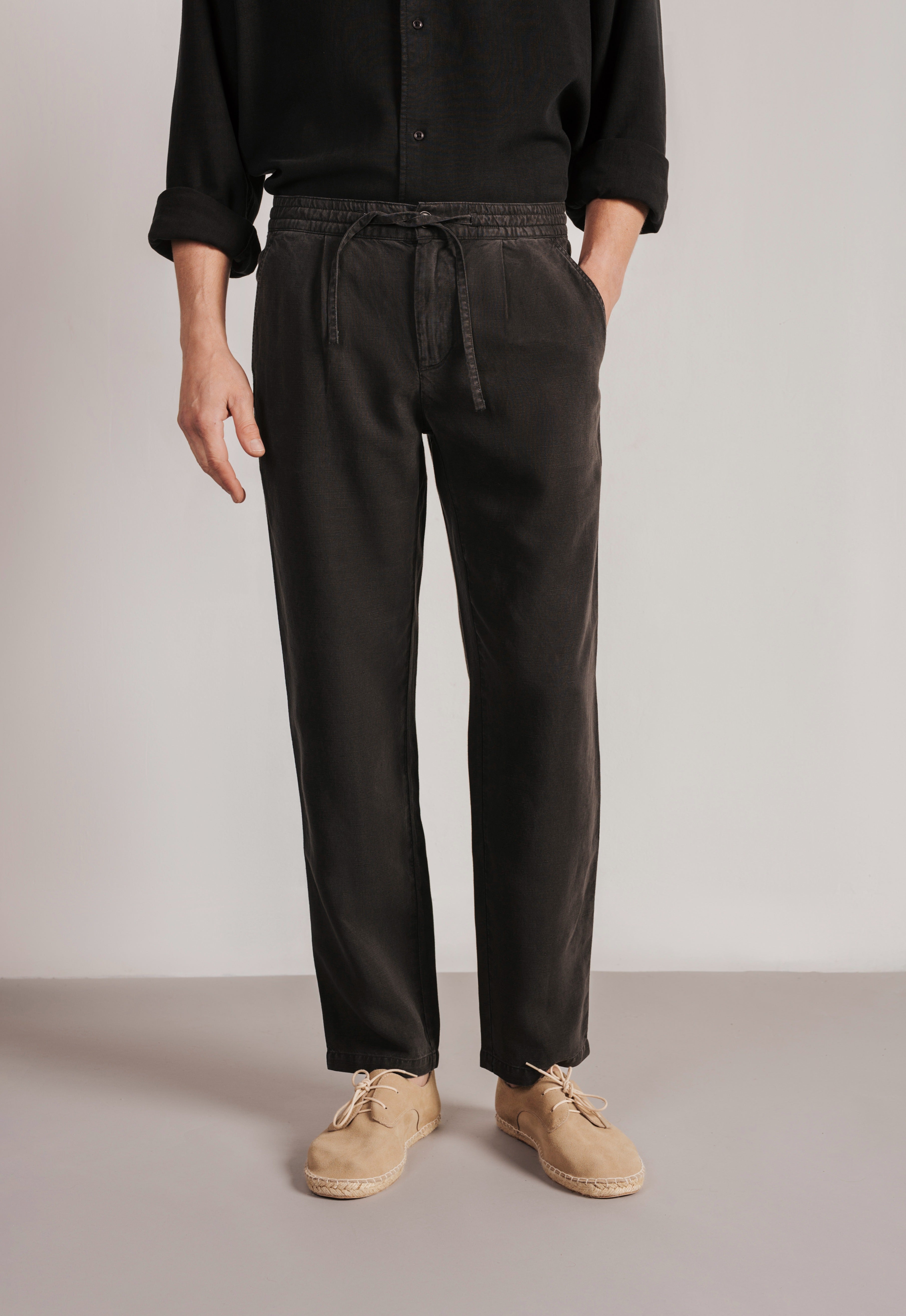 Pantalón lino recto