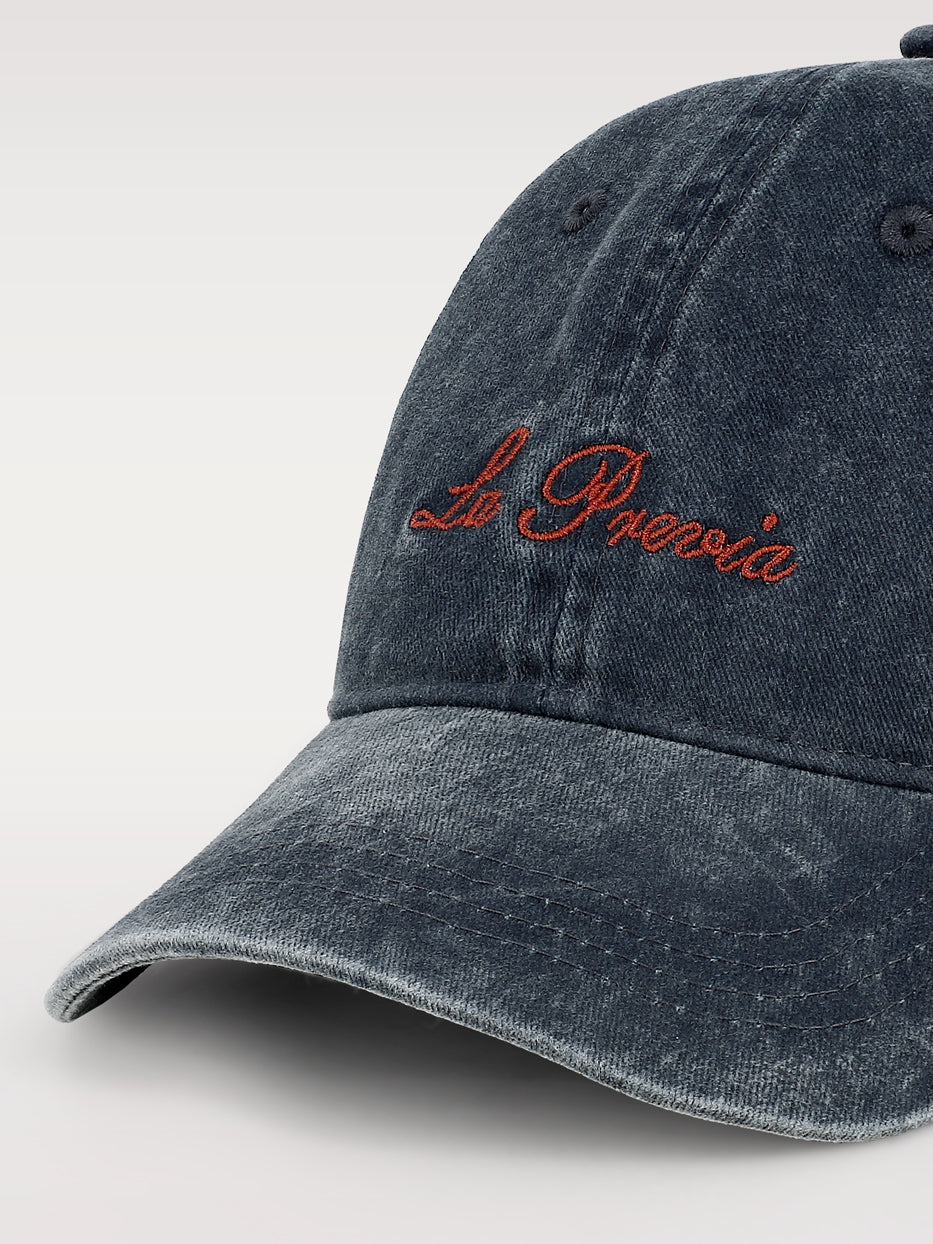 Washed cap with embroidery