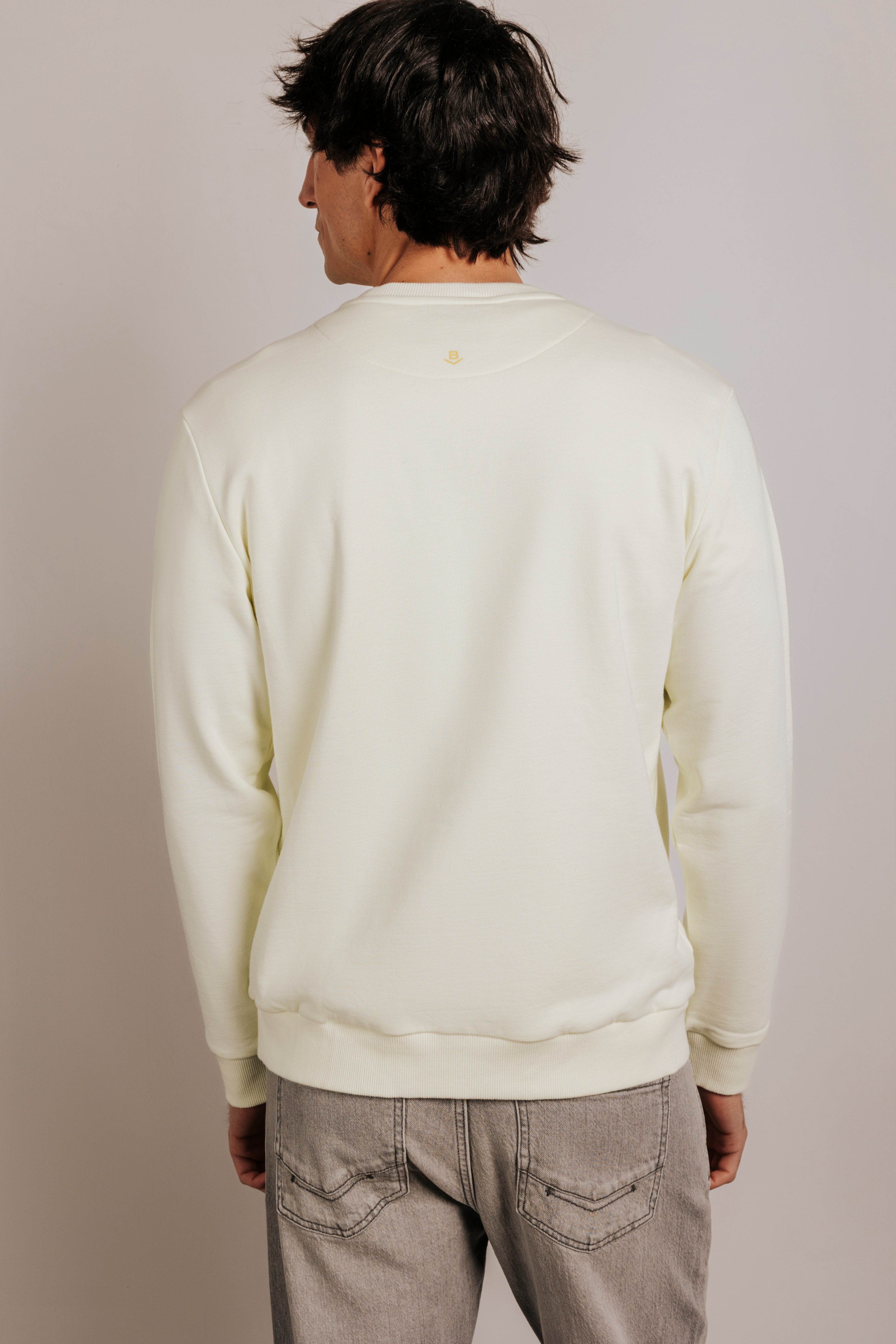 Sudadera confort etiqueta