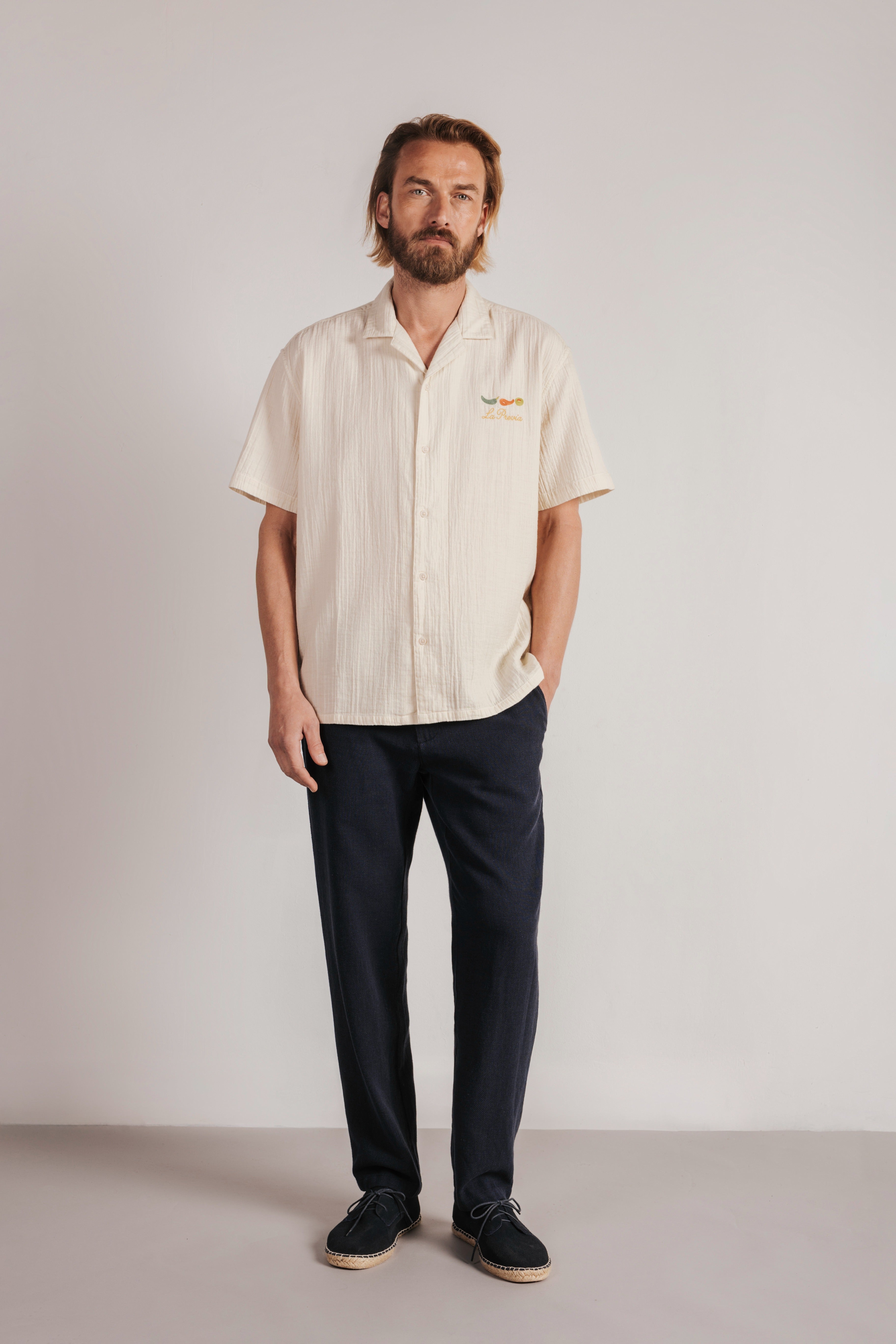 Camisa manga corta bordado