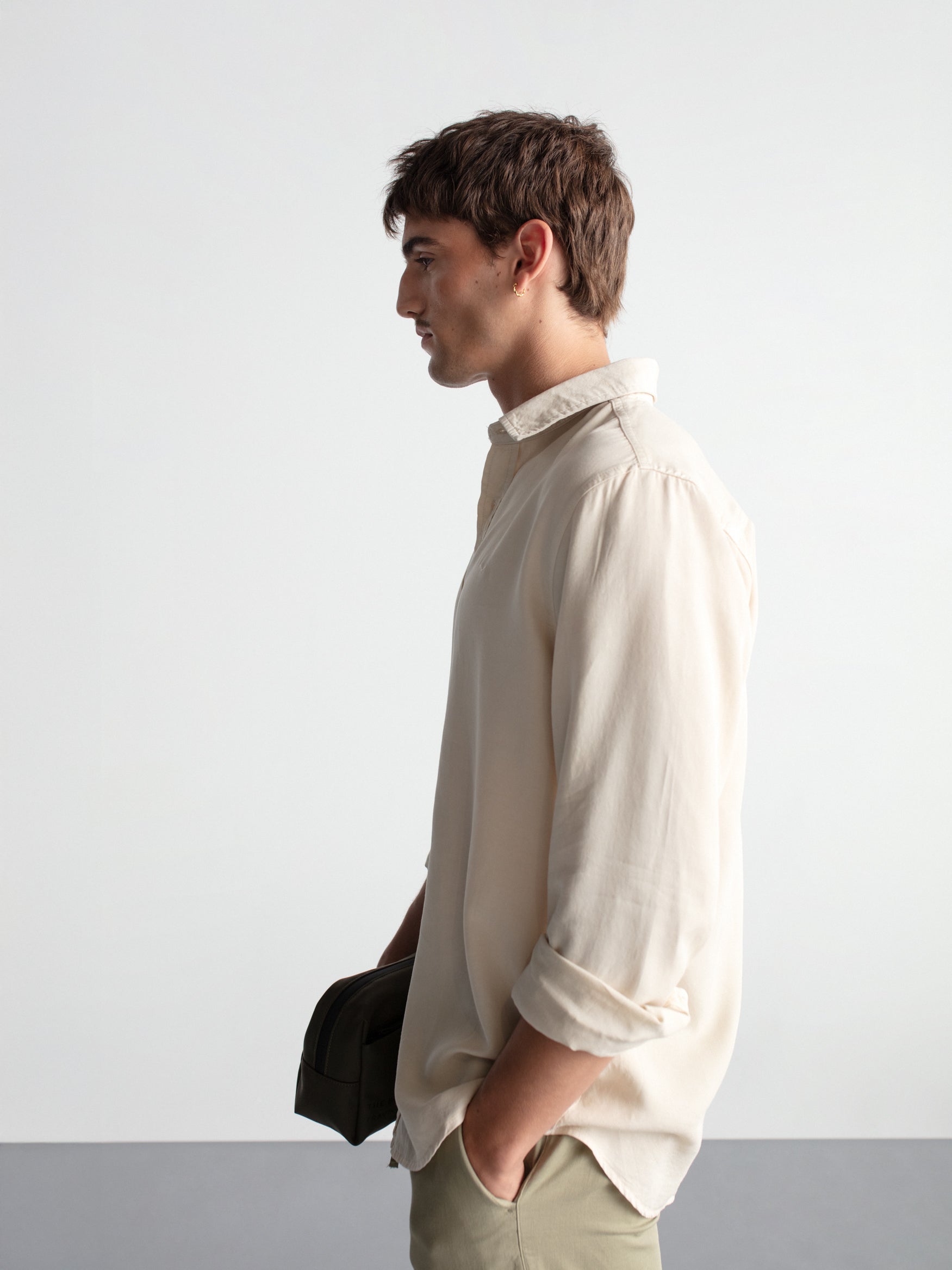Camisa regular fit fluida