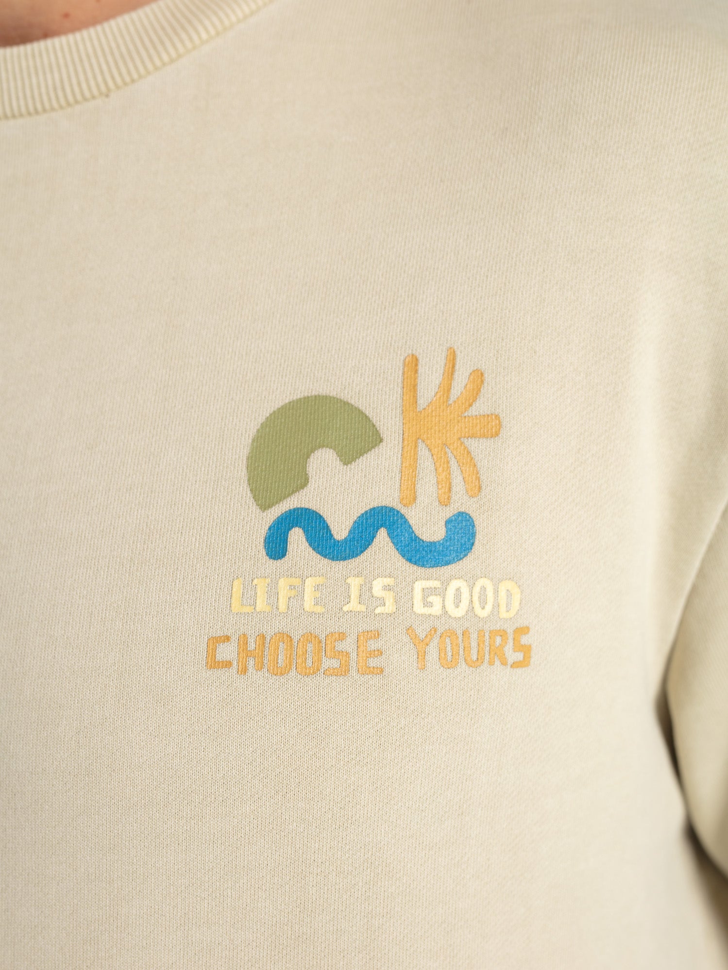 Cotton sweatshirt with the slogan "Life is good"