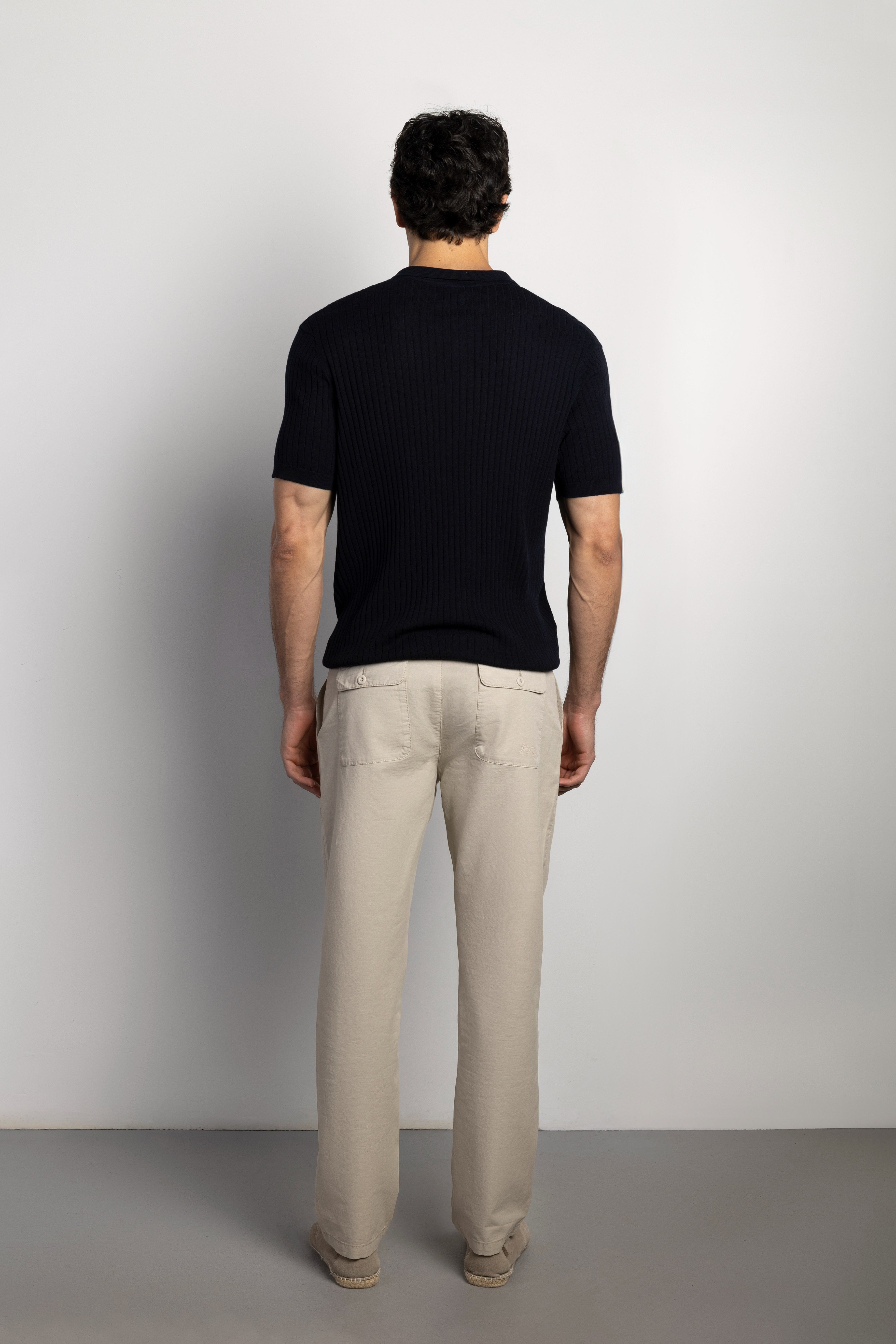 Casual details trousers