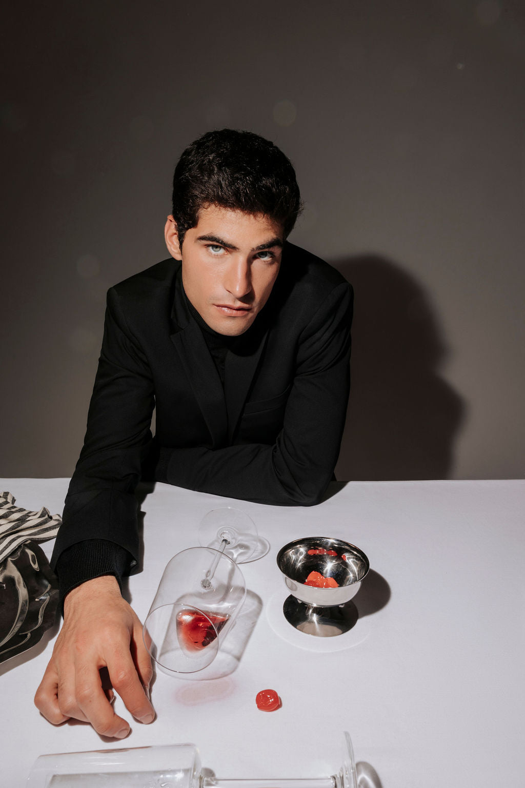 Double-breasted, slim-fit, gala-style suit jacket.