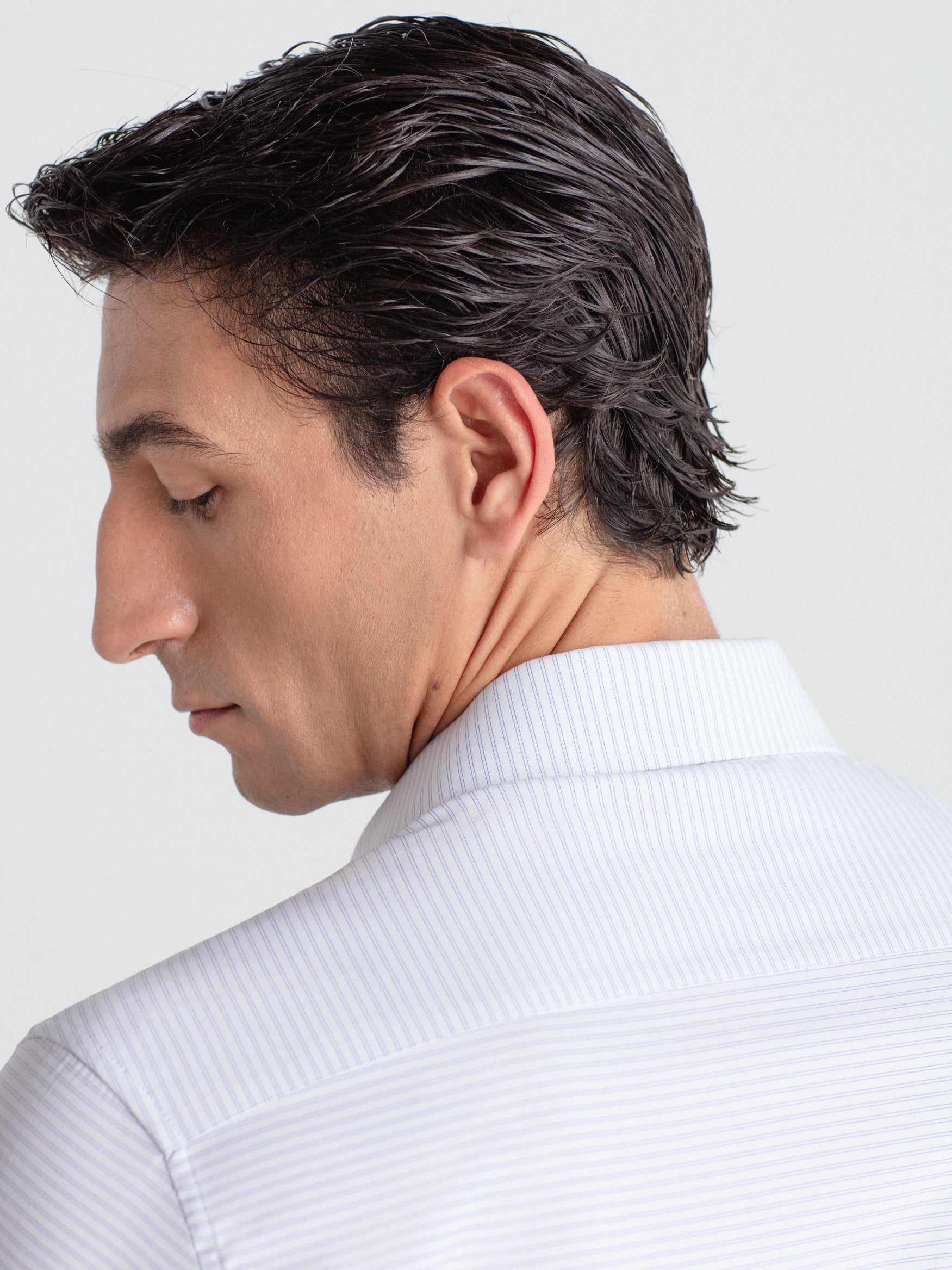 Bamboo shirt with horizontal stripes