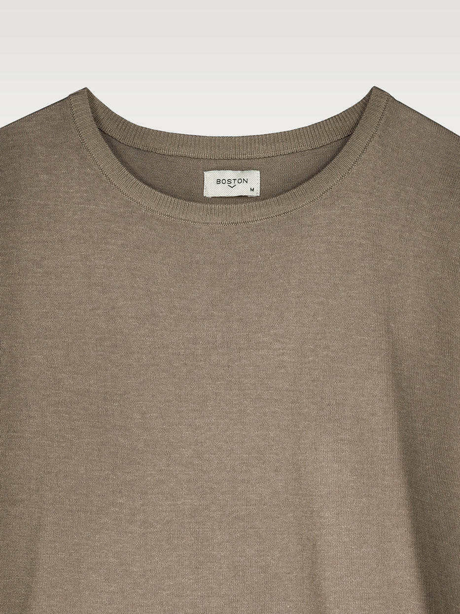 Short-sleeved knitted t-shirt