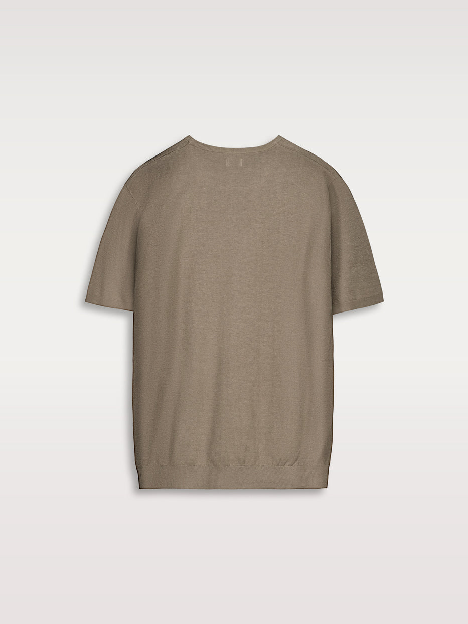 Short-sleeved knitted t-shirt