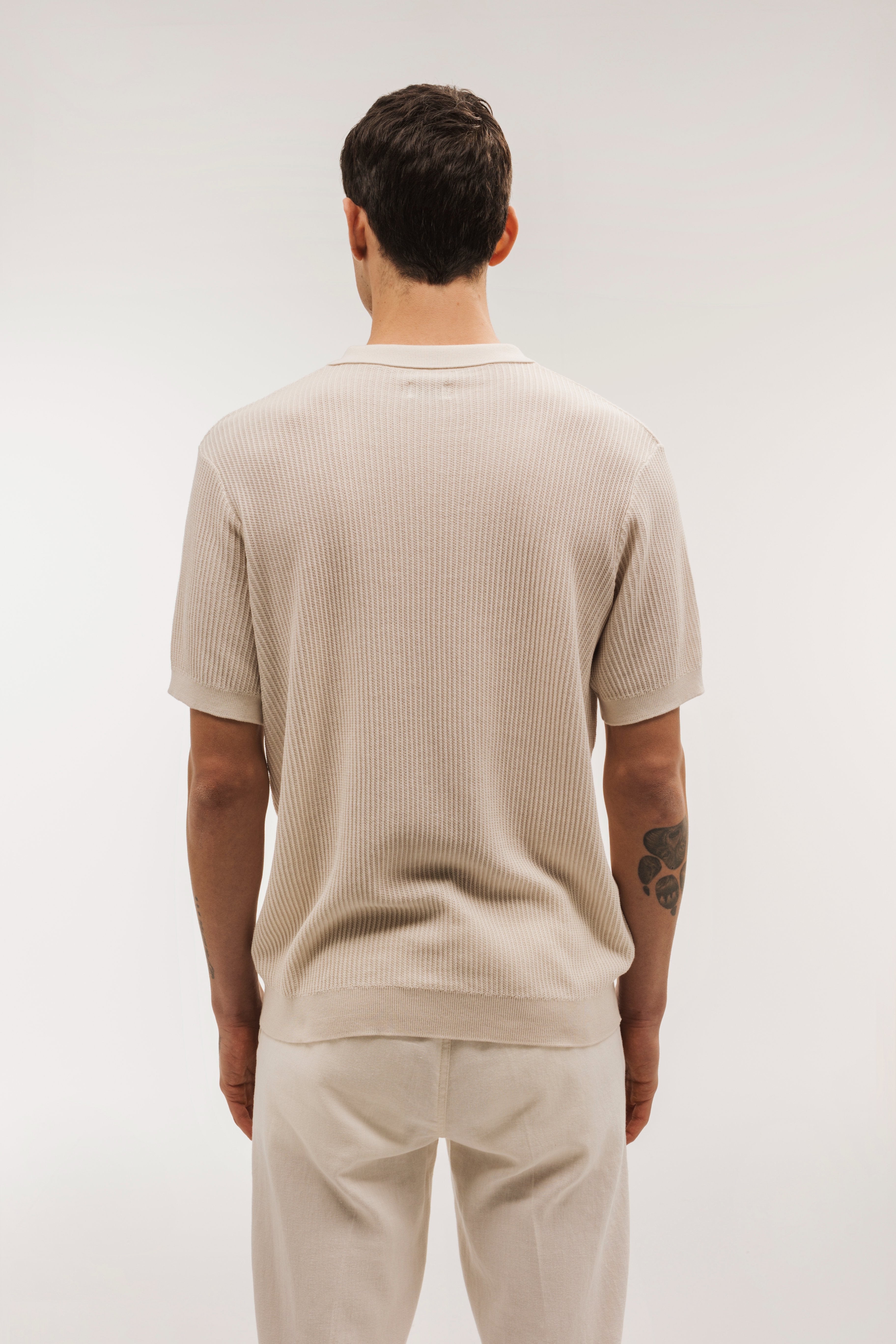 Polo shirt, short sleeves, structured knit fabric