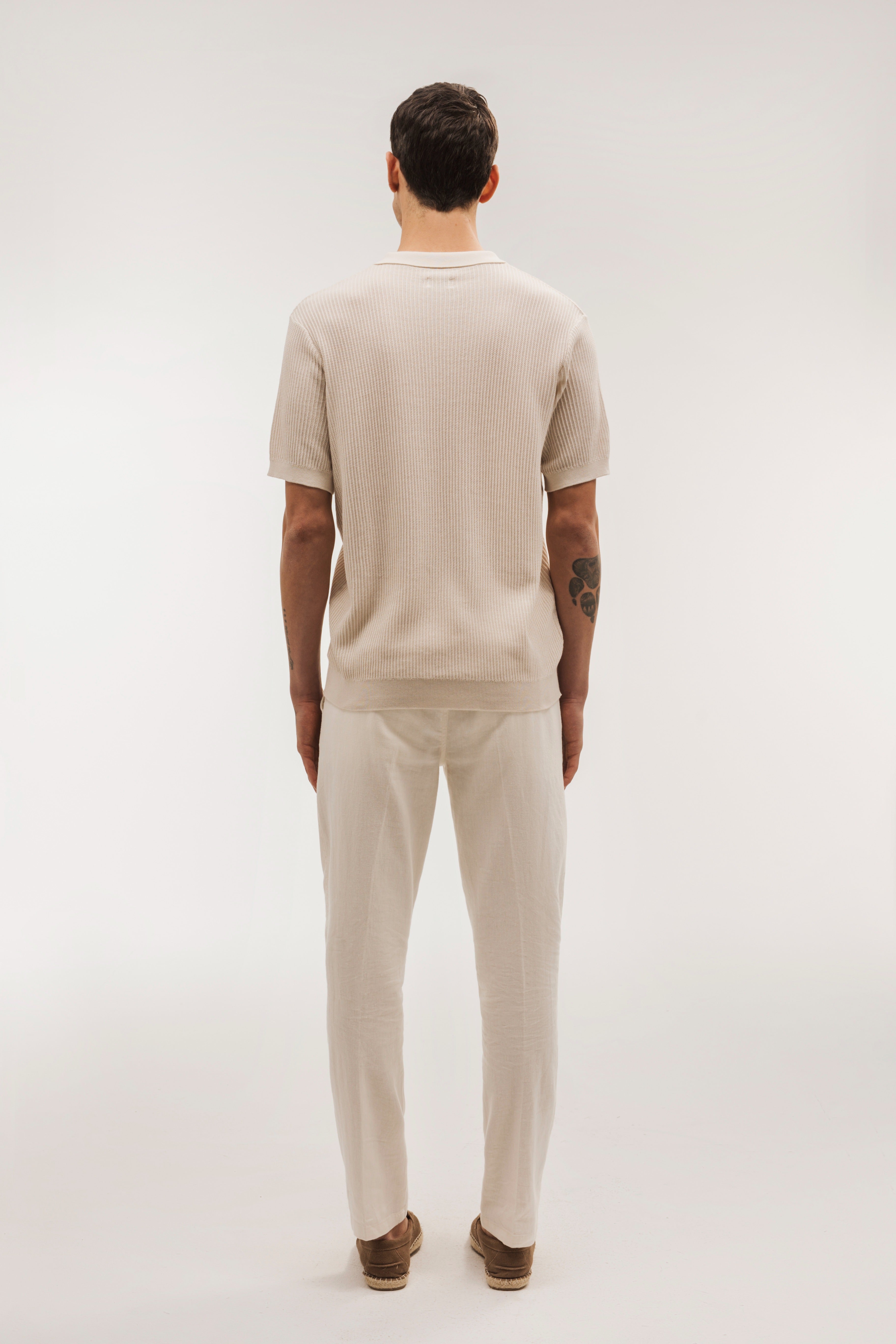 Polo shirt, short sleeves, structured knit fabric
