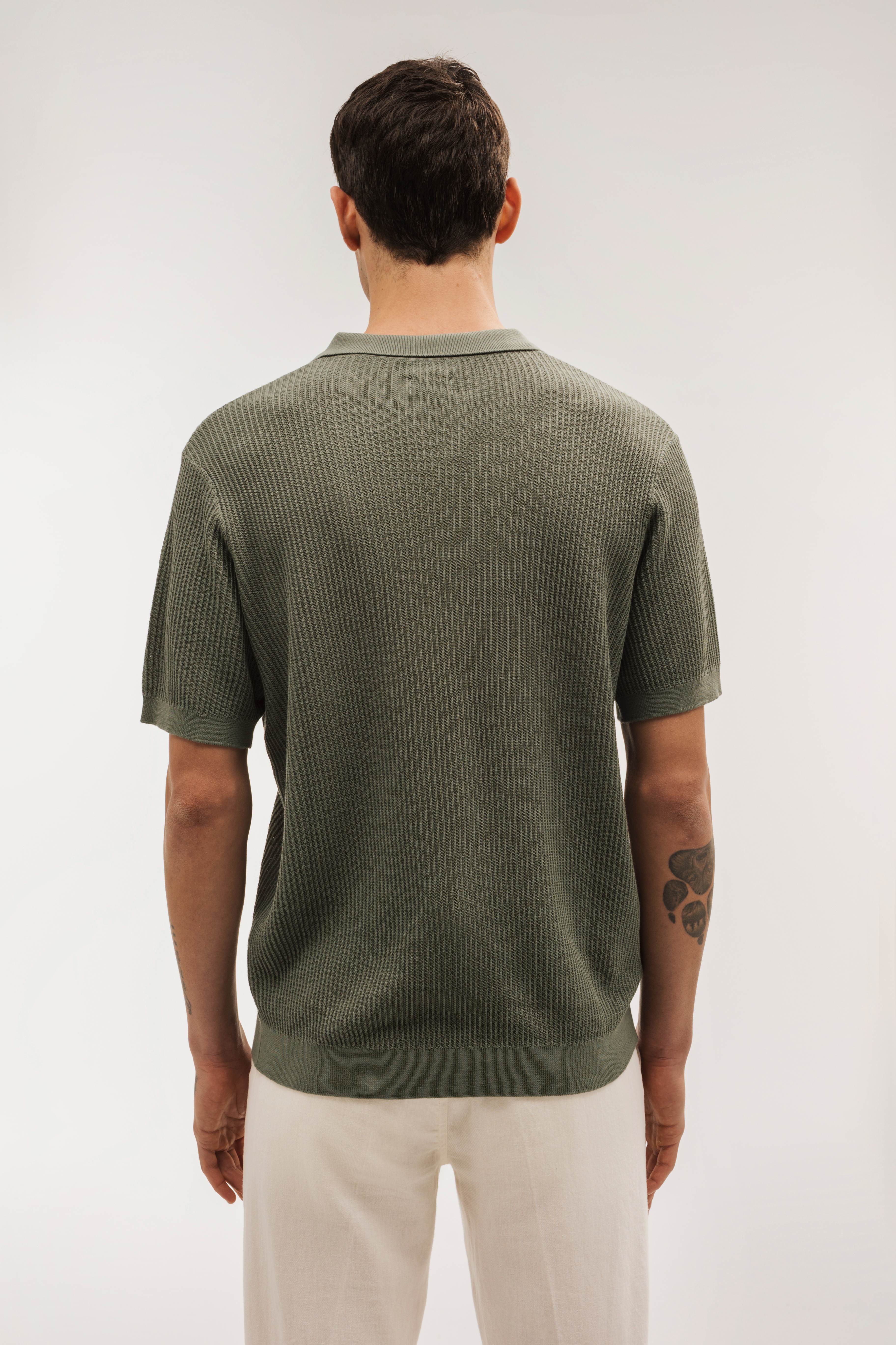 Polo shirt, short sleeves, structured knit fabric