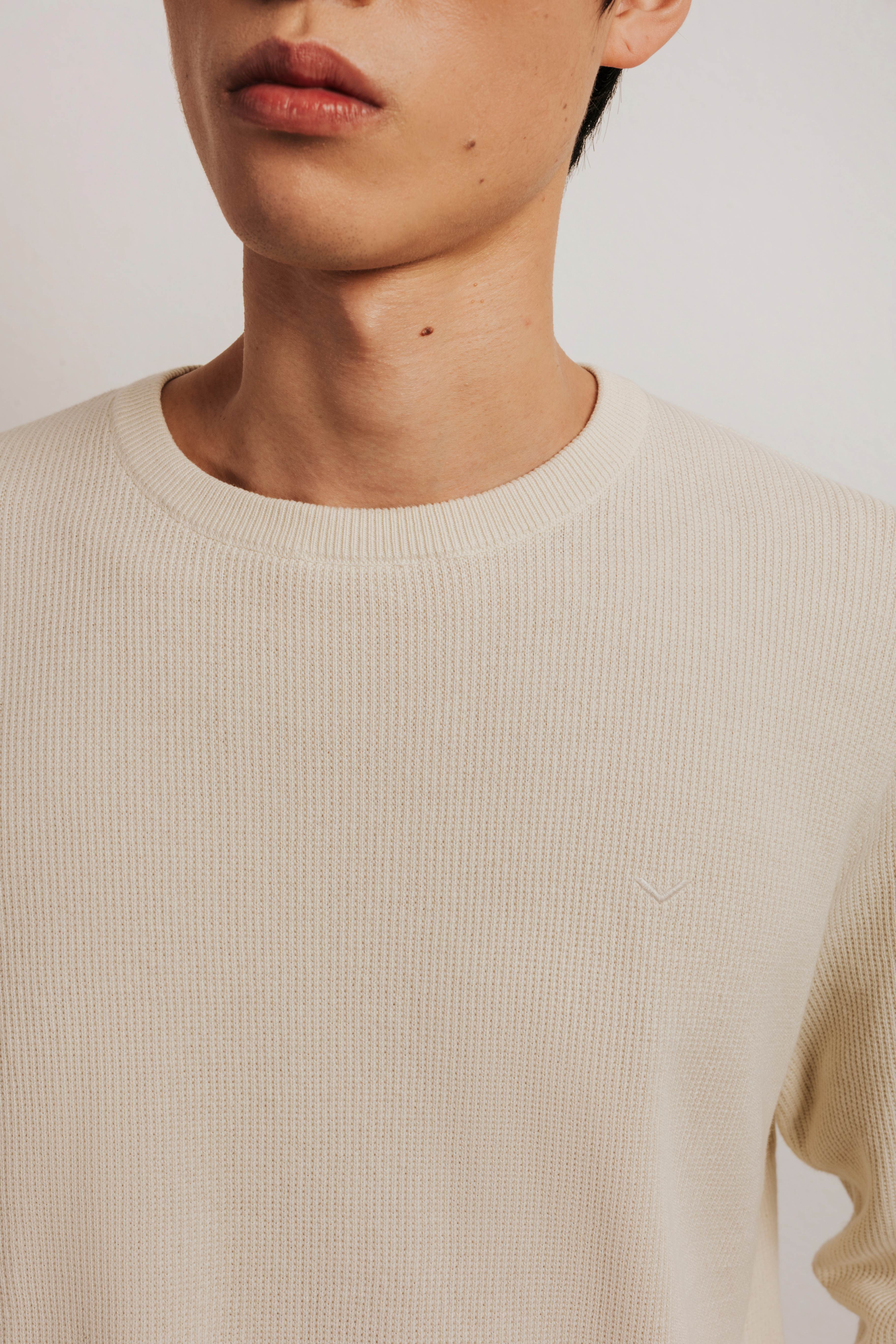 Box neck jersey structure