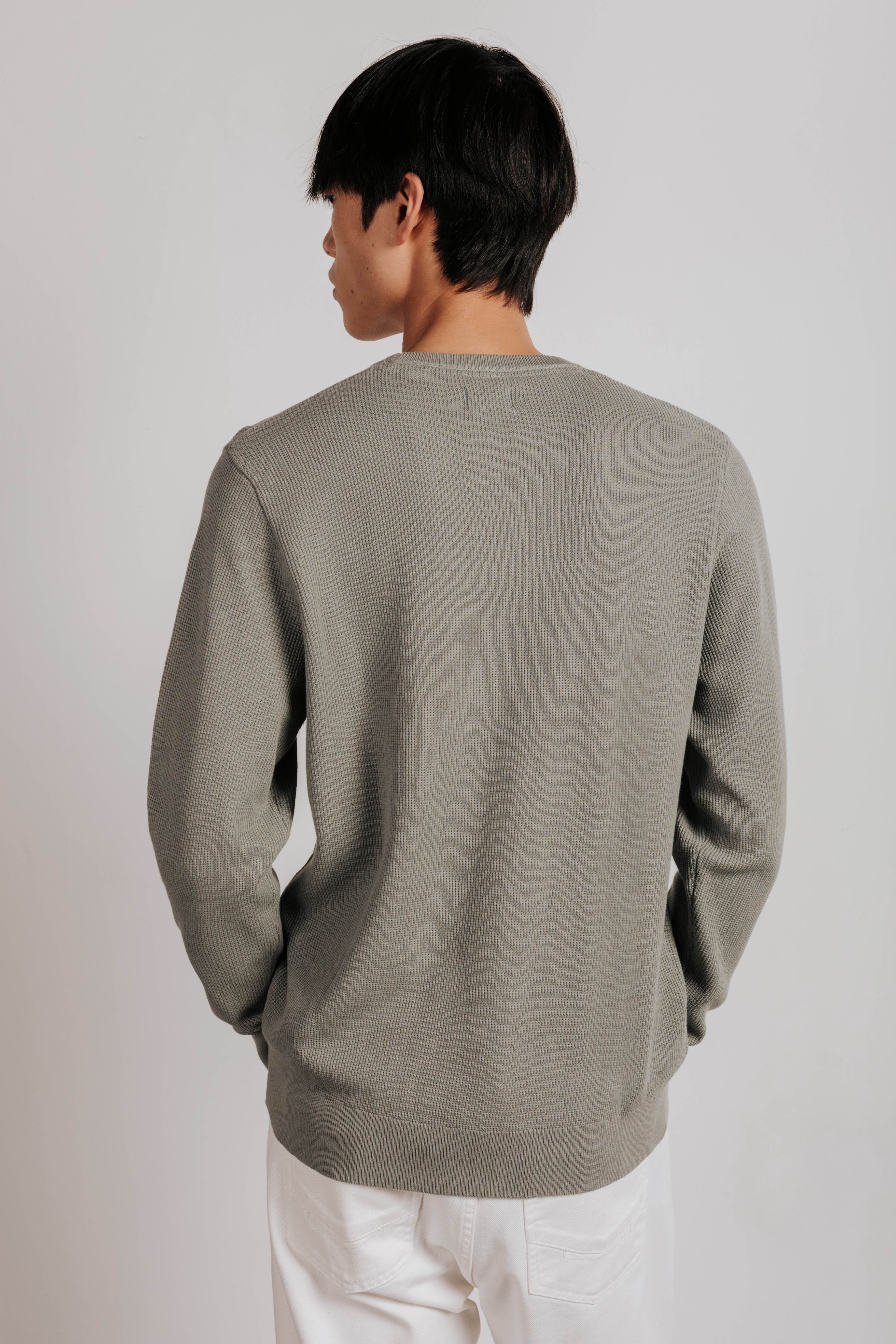 Box neck jersey structure