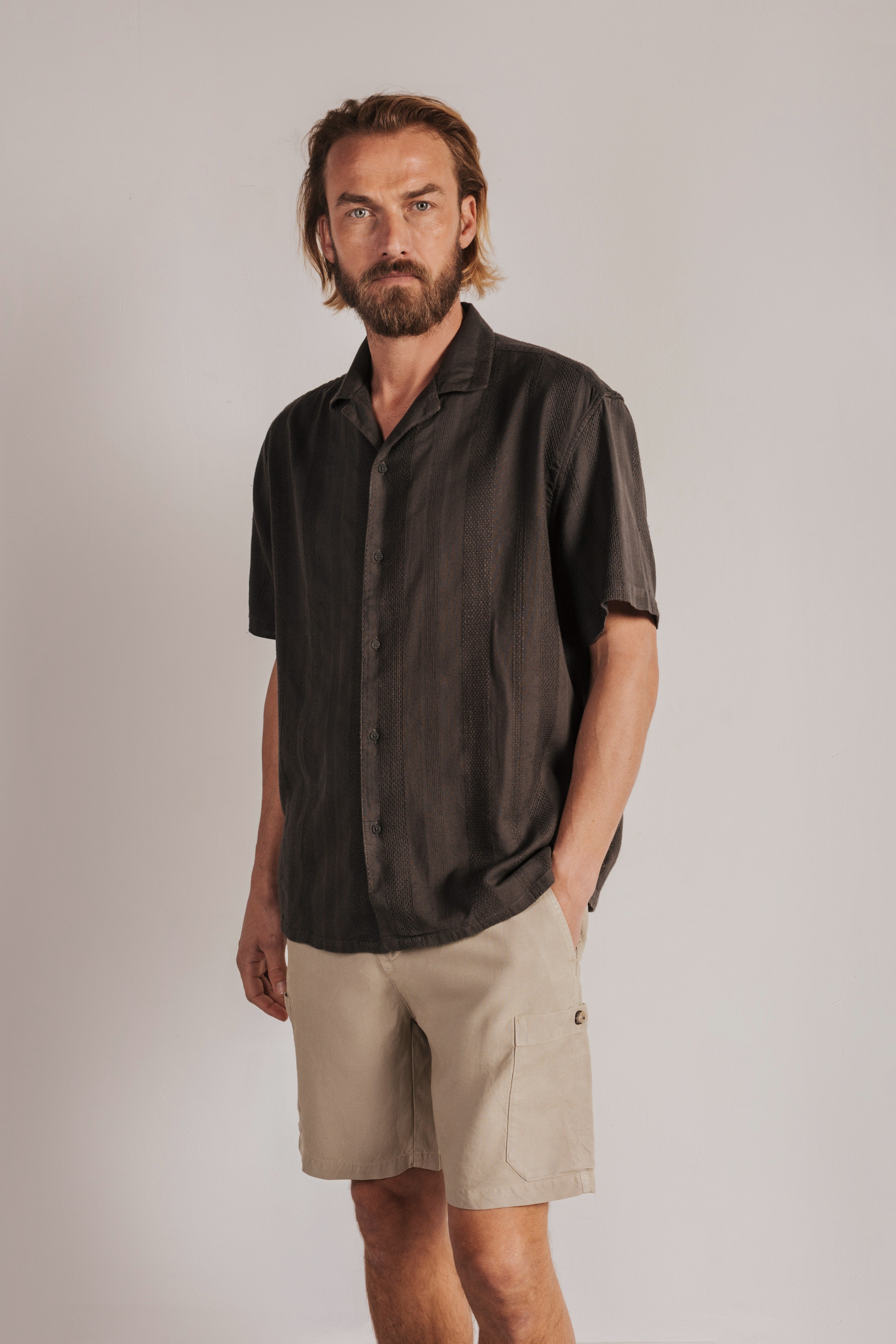 Bermuda cargo linen