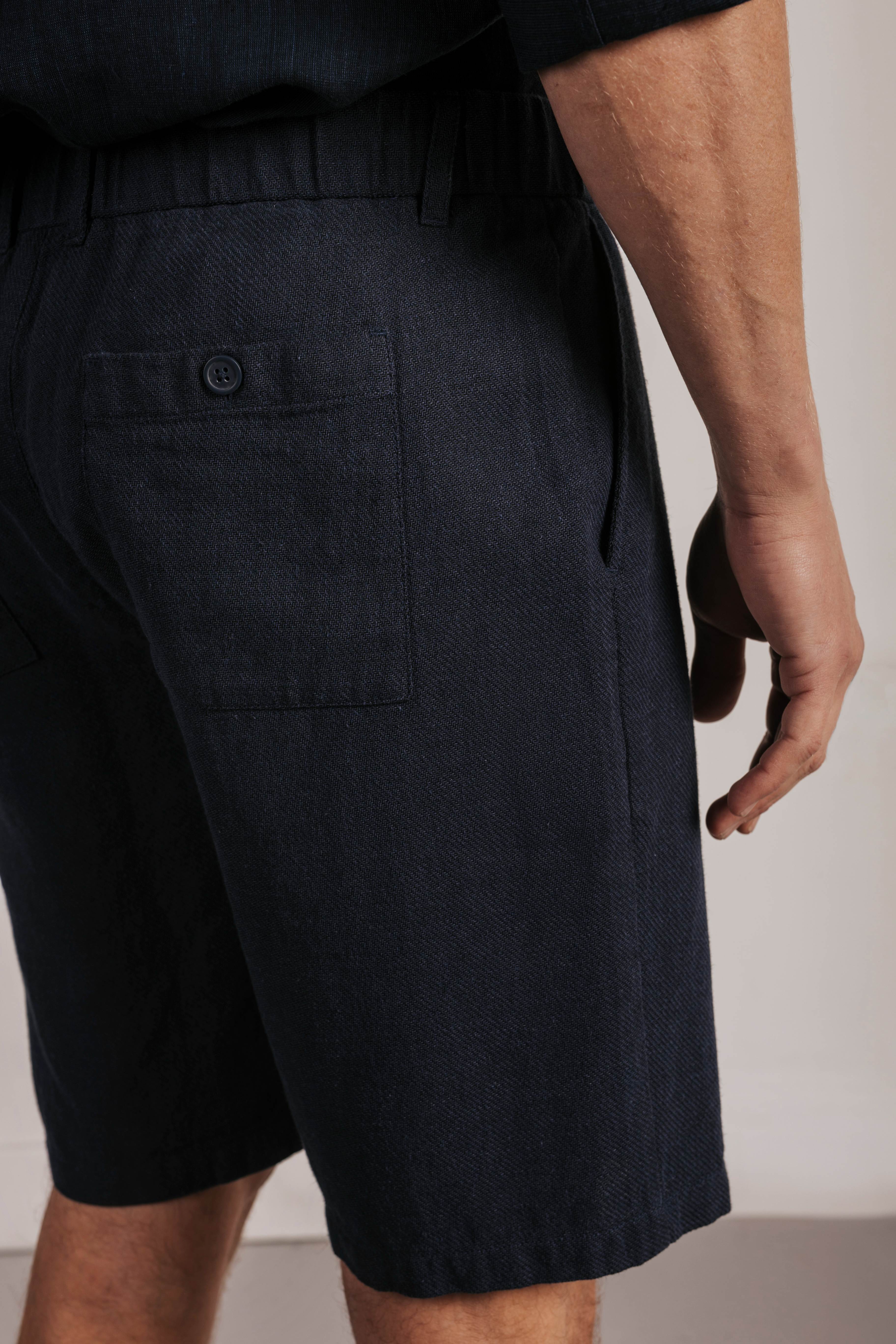 Bermuda Linen