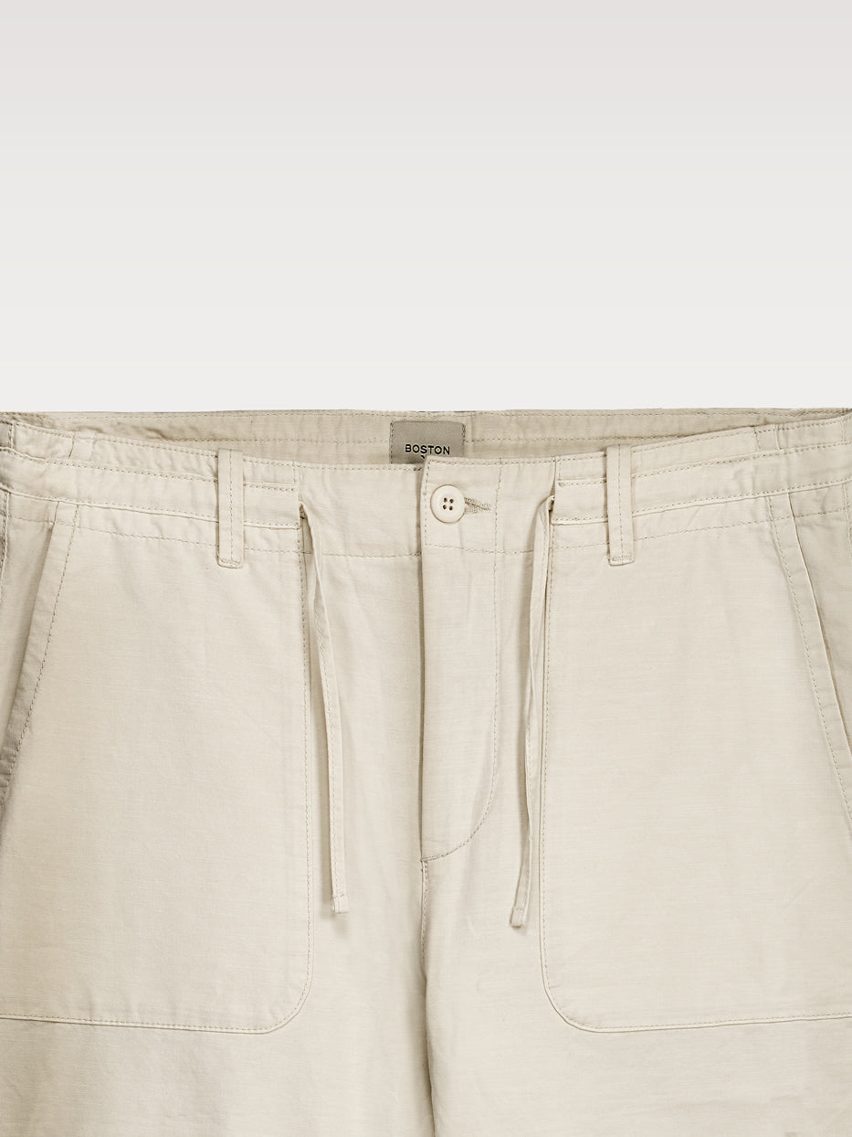 Bermuda casual detail