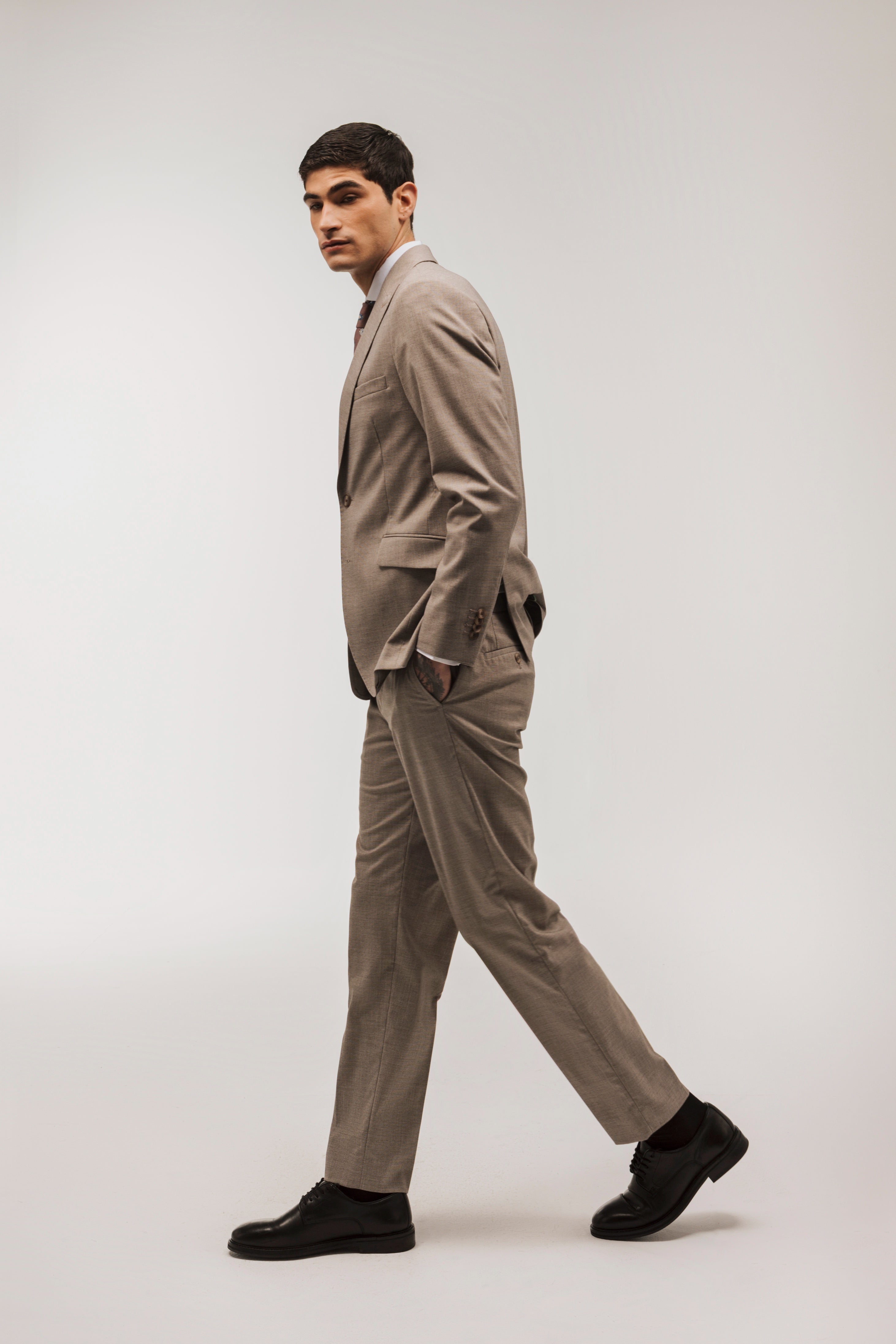 Americana traje slim fit falso liso