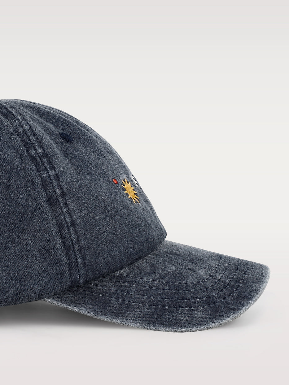 Washed cap with embroidery