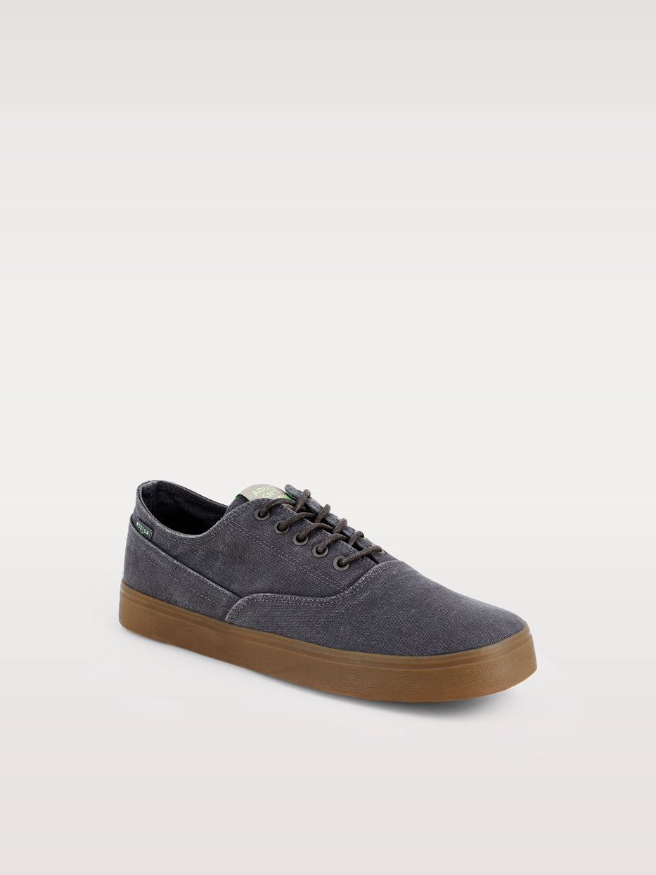 Canvas shoe
