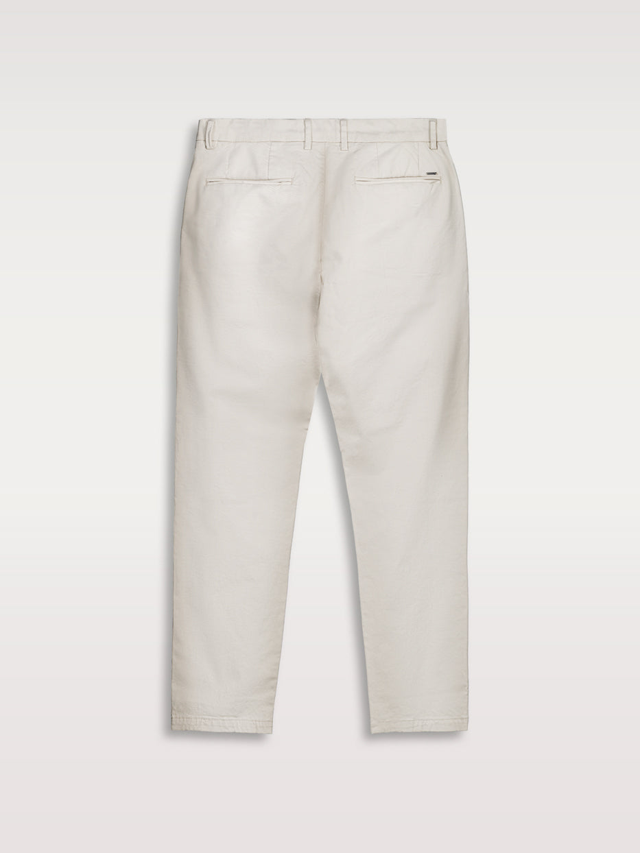 Pantalón chino slim fit esencial