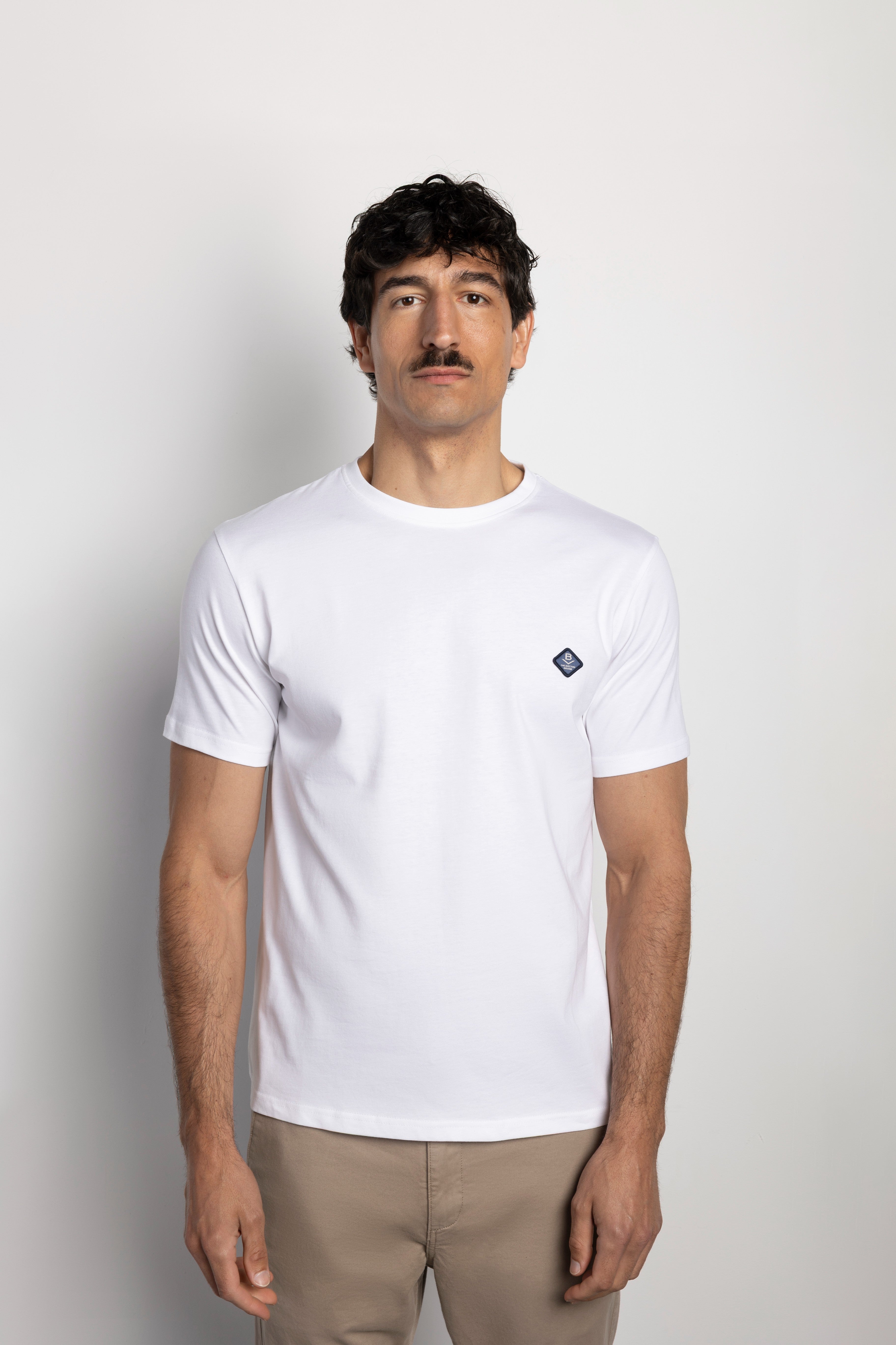 Camiseta regular fit logo