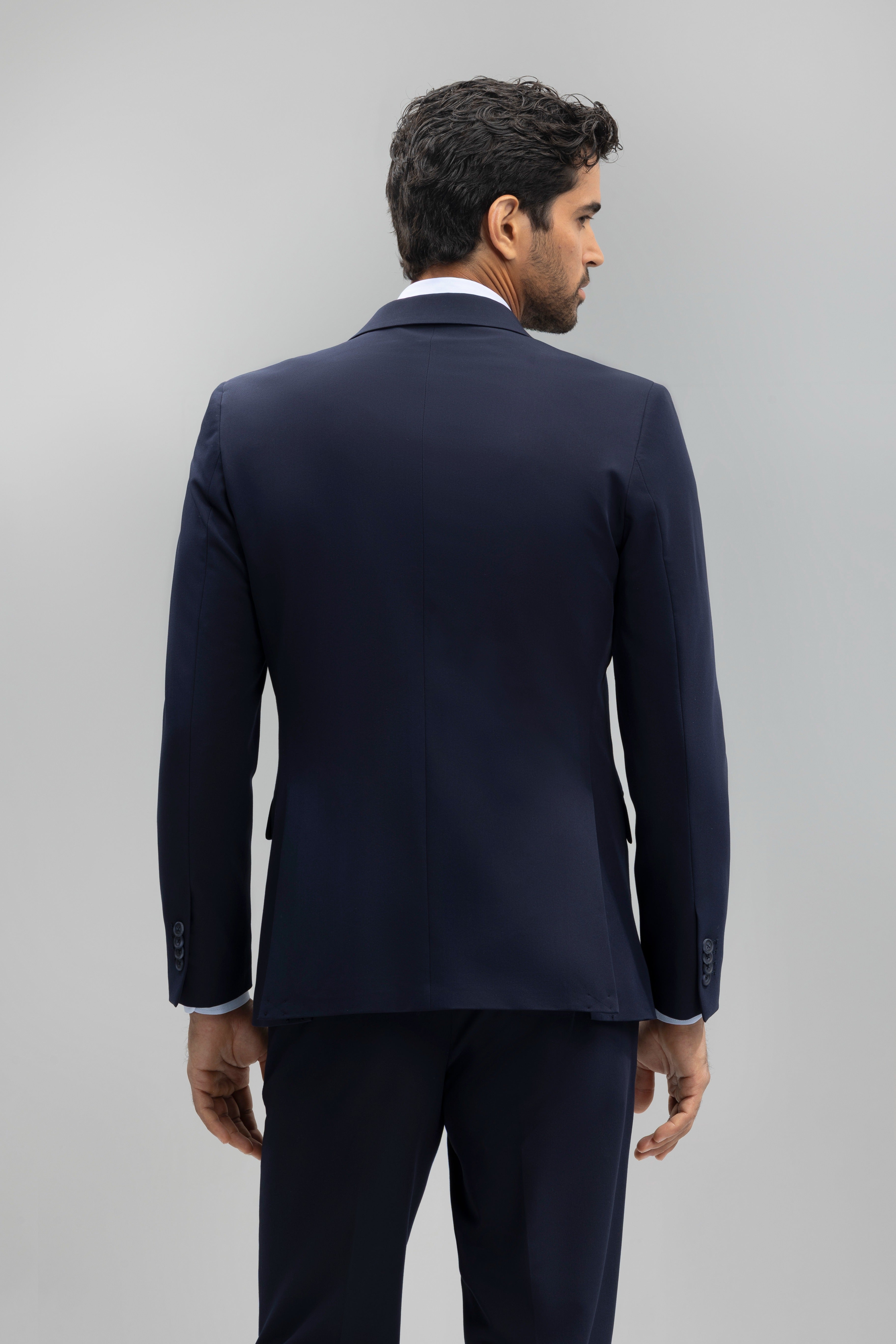 Americana traje slim fit liso
