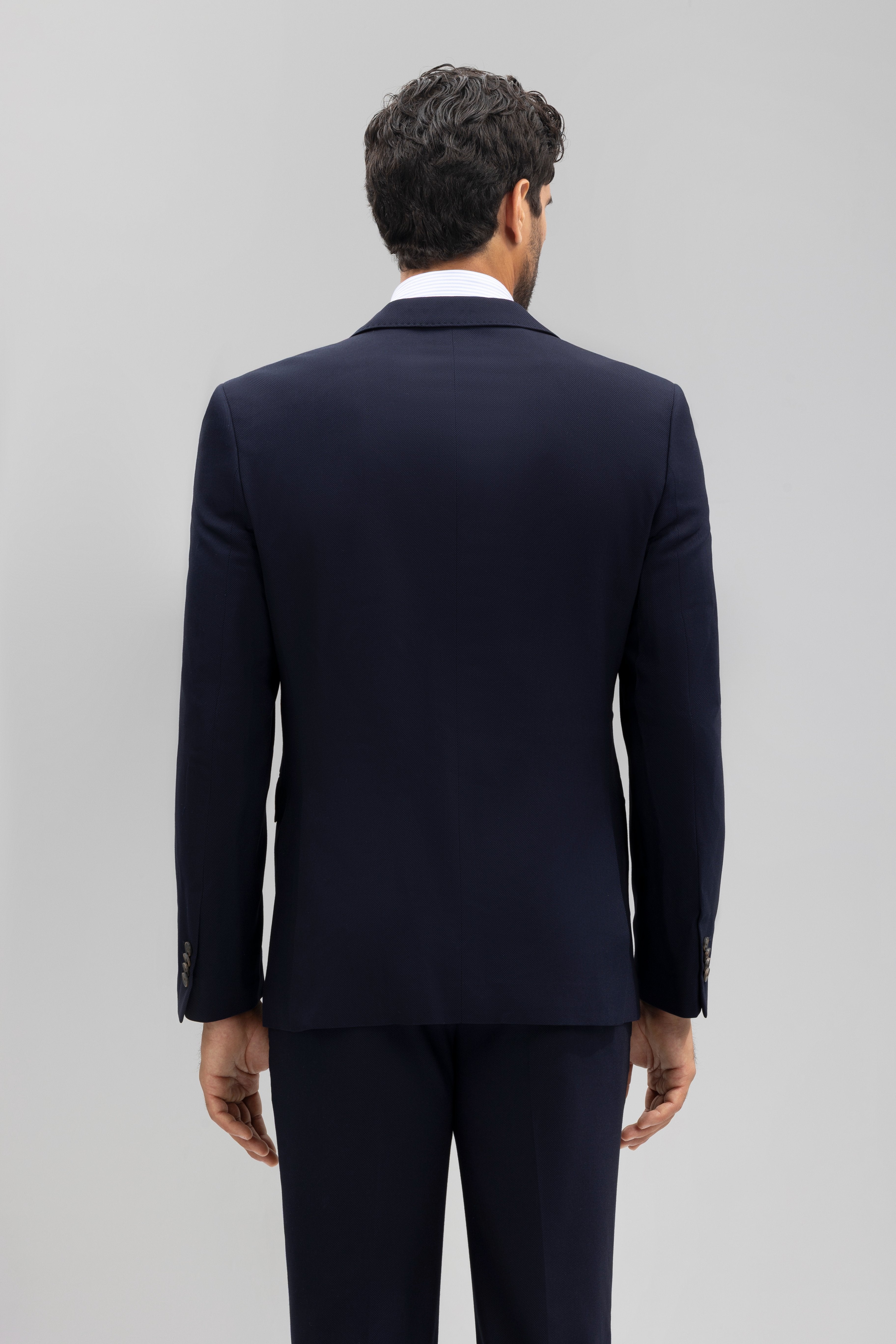 Americana traje slim fit falso liso