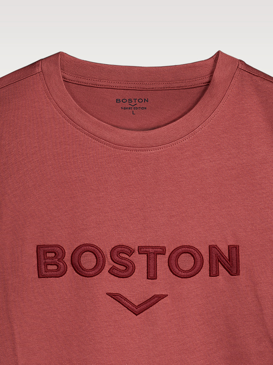 Camiseta confort logo bordado