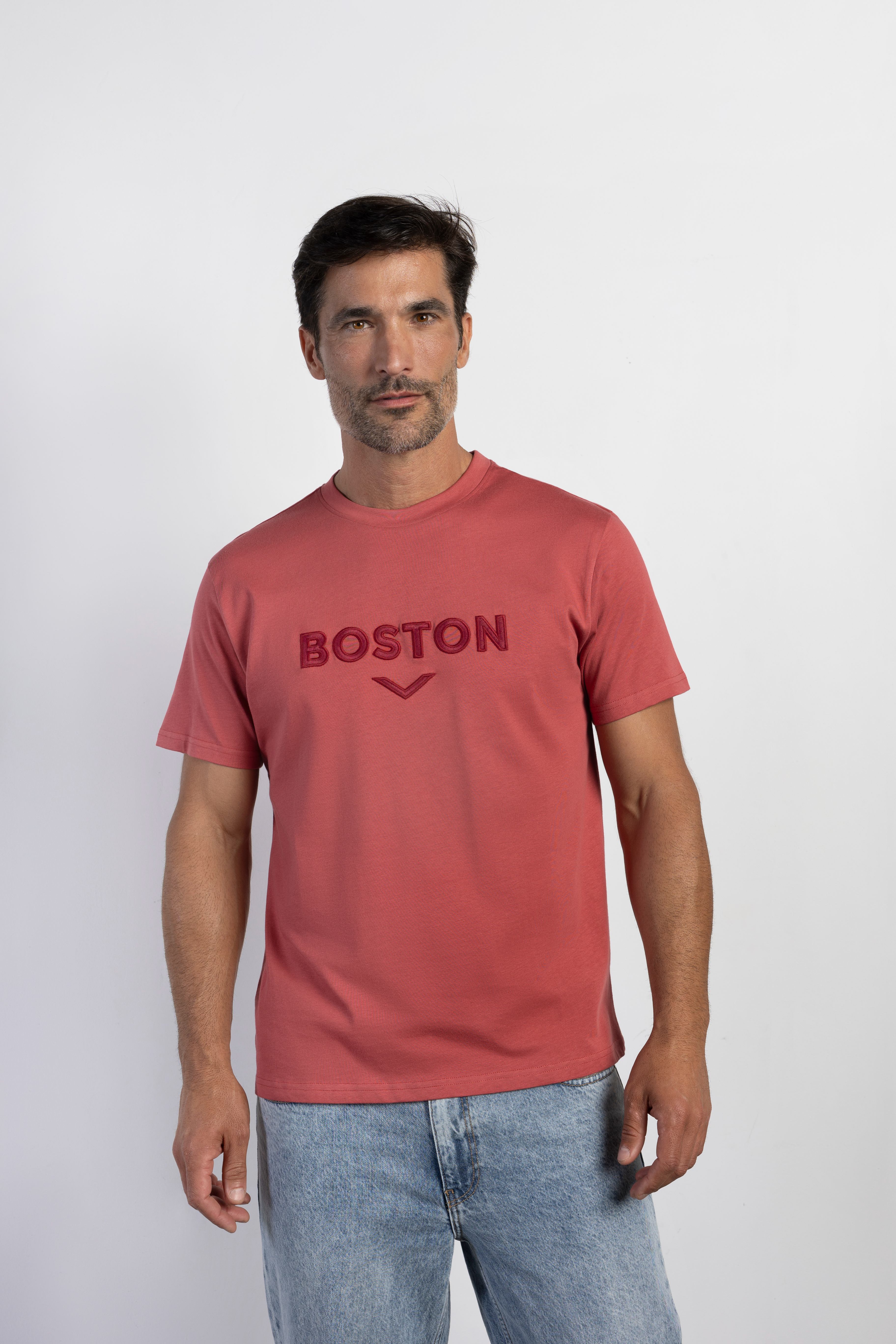 Camiseta confort logo bordado