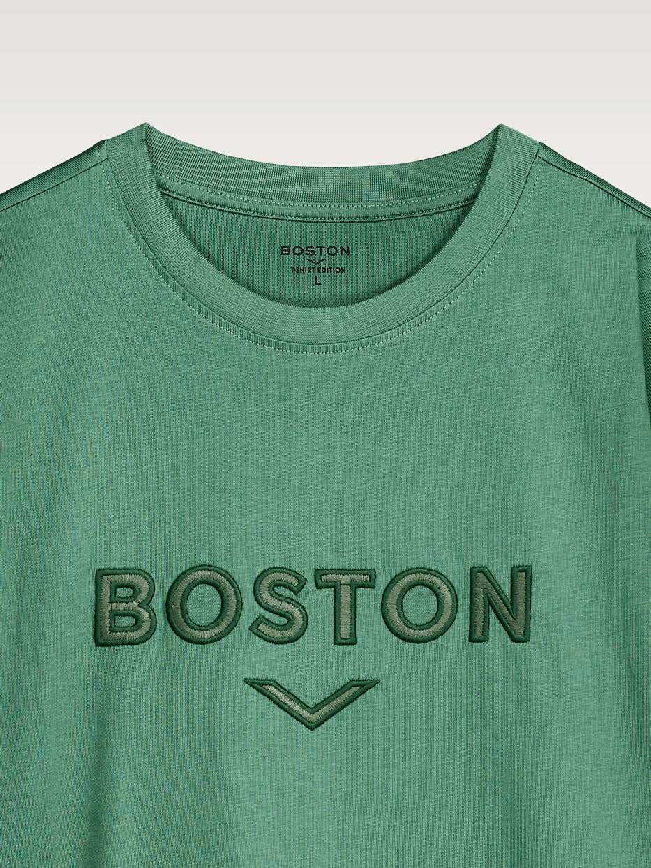 Camiseta confort logo bordado