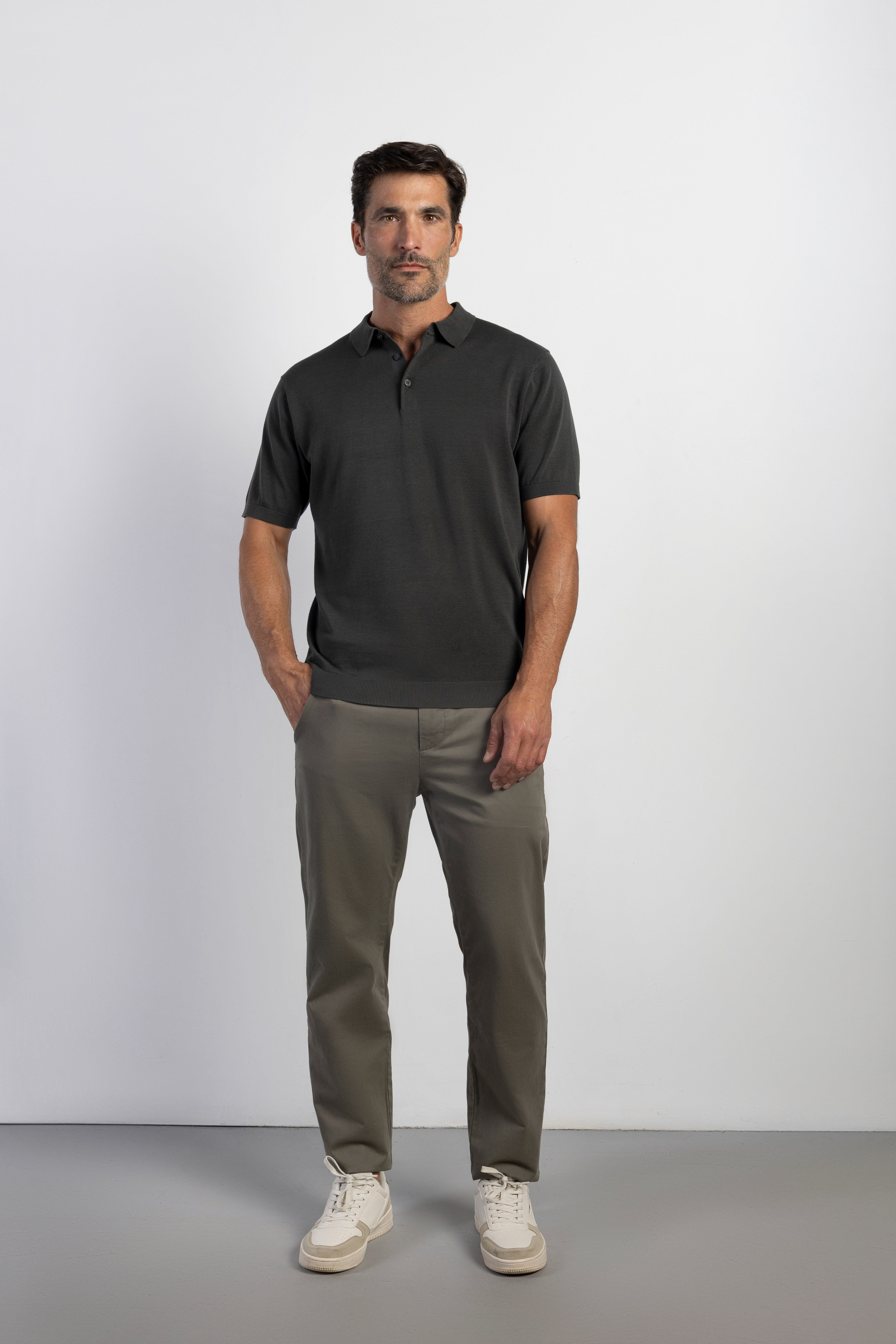 Pantalón chino slim fit