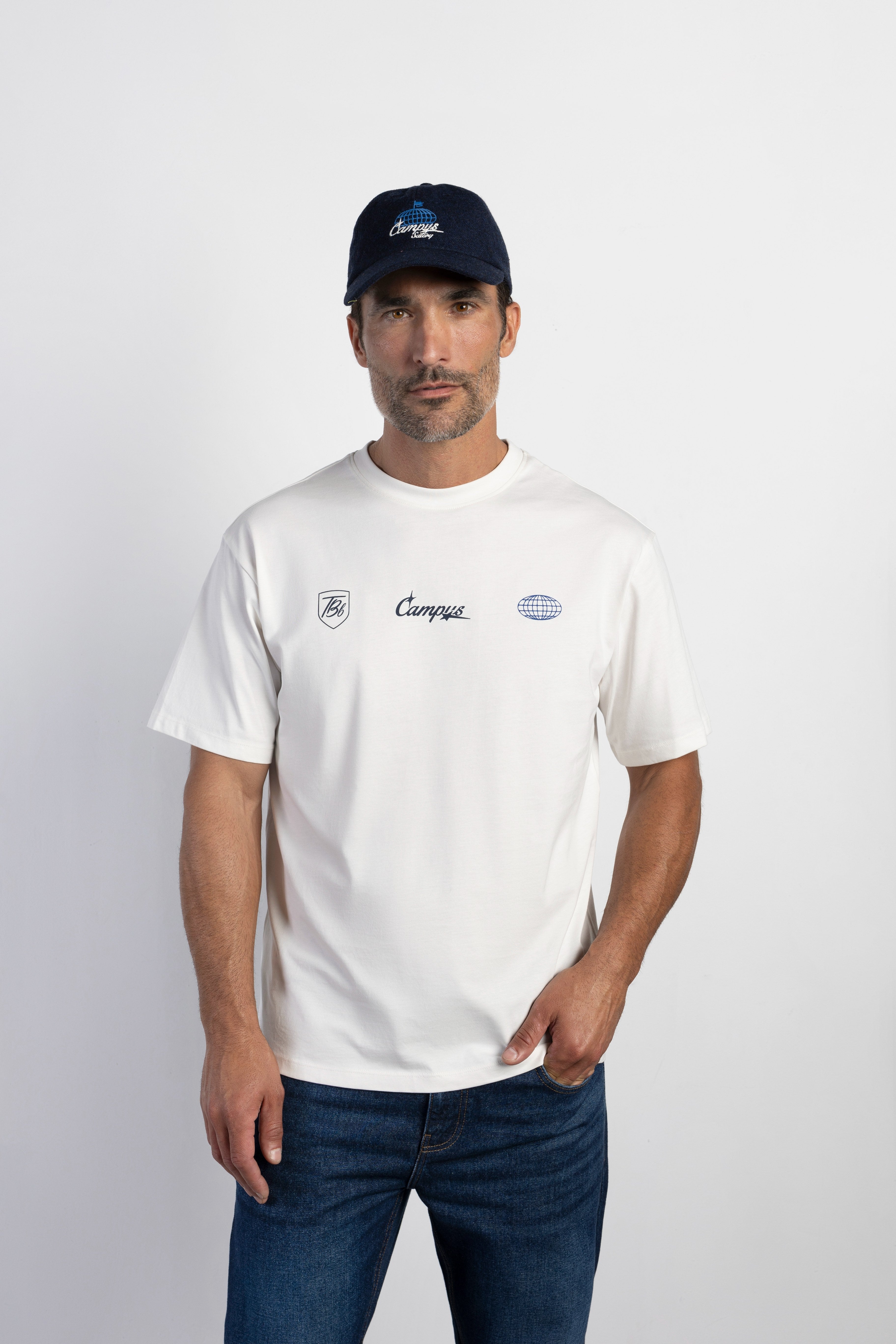Camiseta confort gráfica 'Campus Satori'