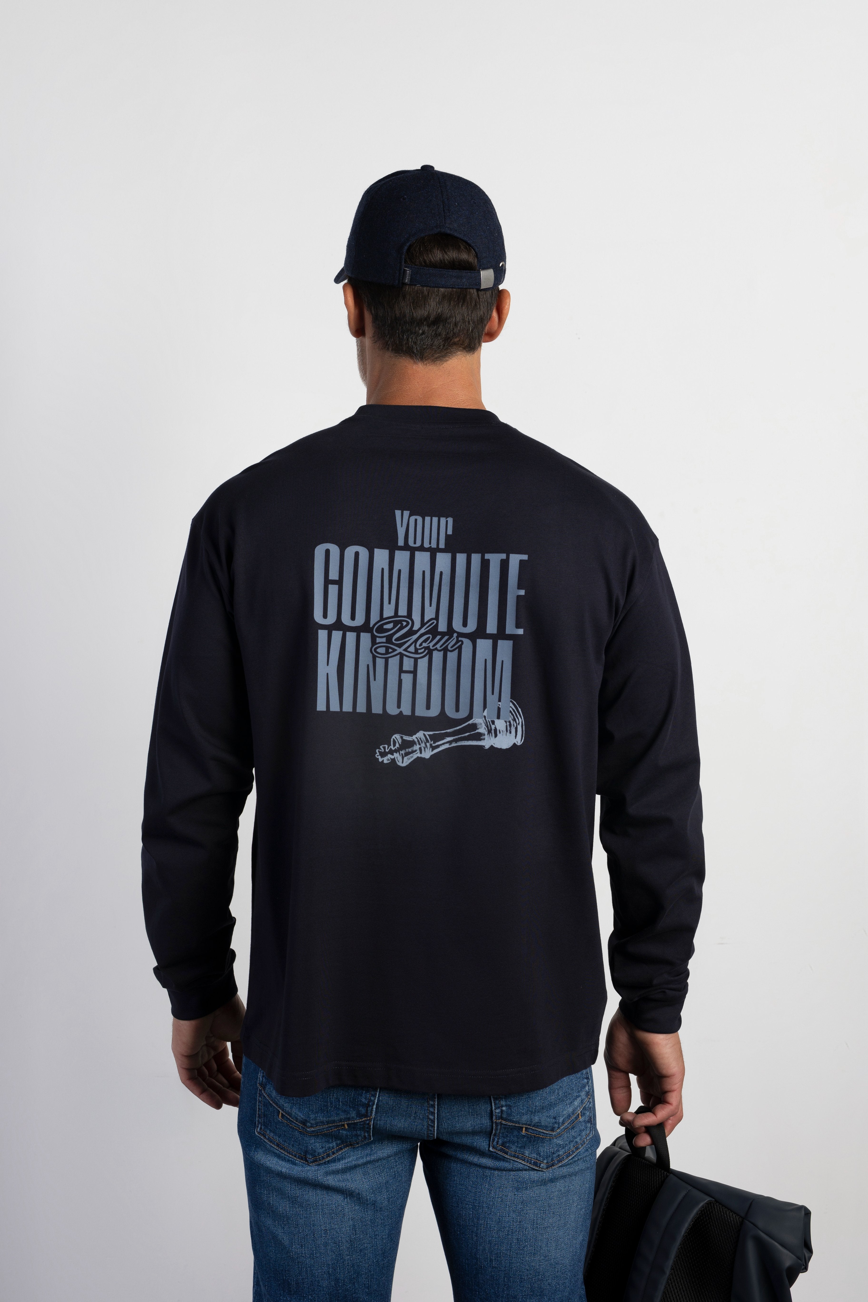 Camiseta manga larga gráfica Kingdom