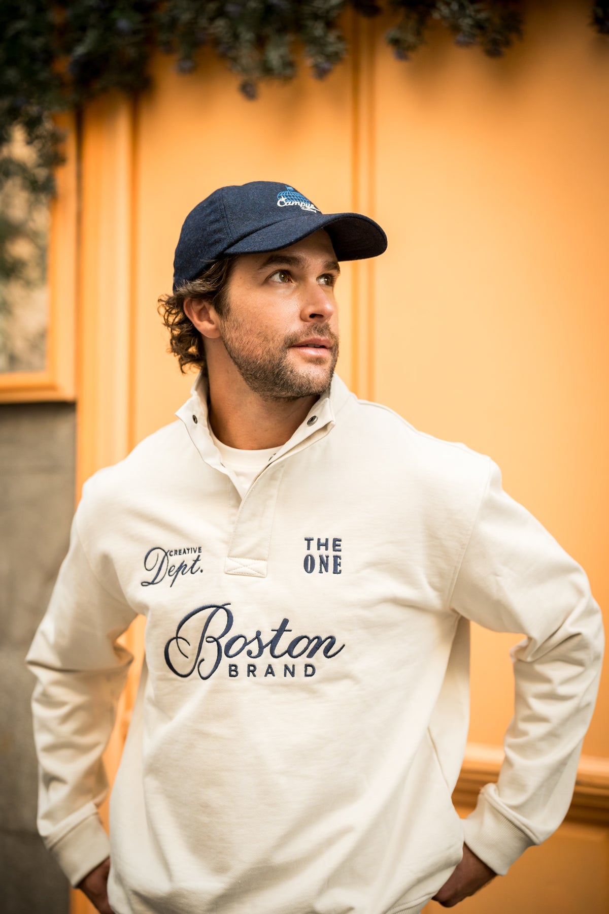 Sudadera cuello chimenea botones