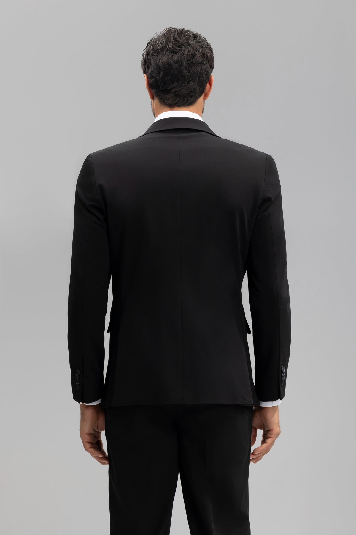 Americana traje slim fit liso
