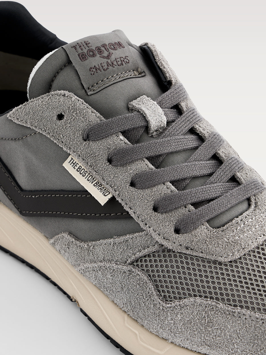 Sneaker Boston