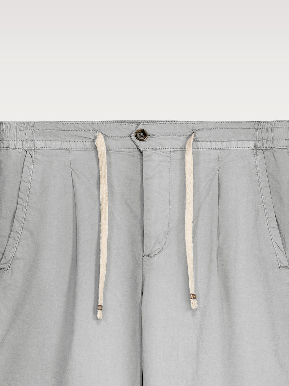 Ultra-lightweight Bermuda jogger
