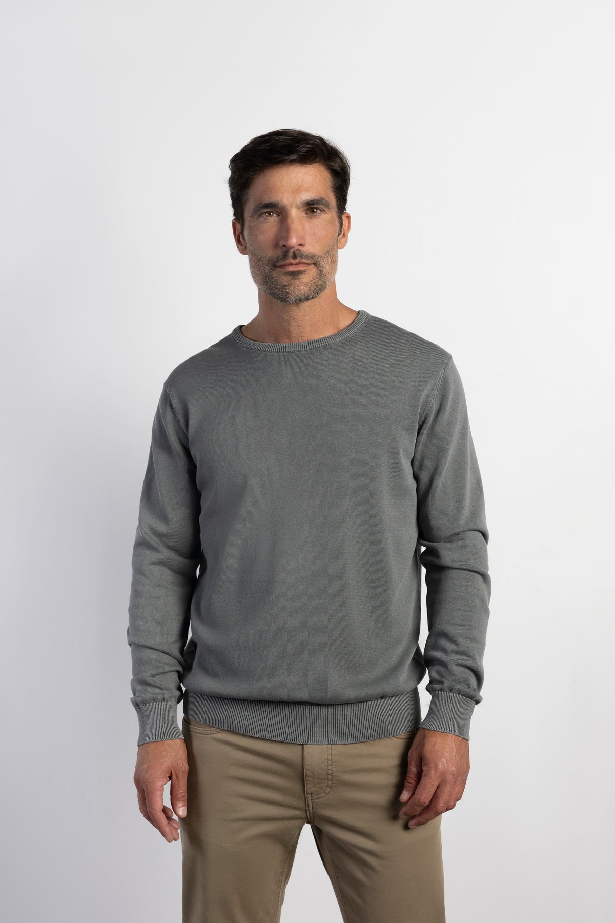 Jersey algodón cuello caja acid wash