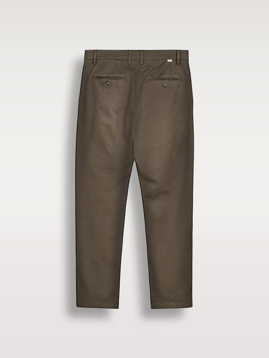 Pantalón chino slim fit