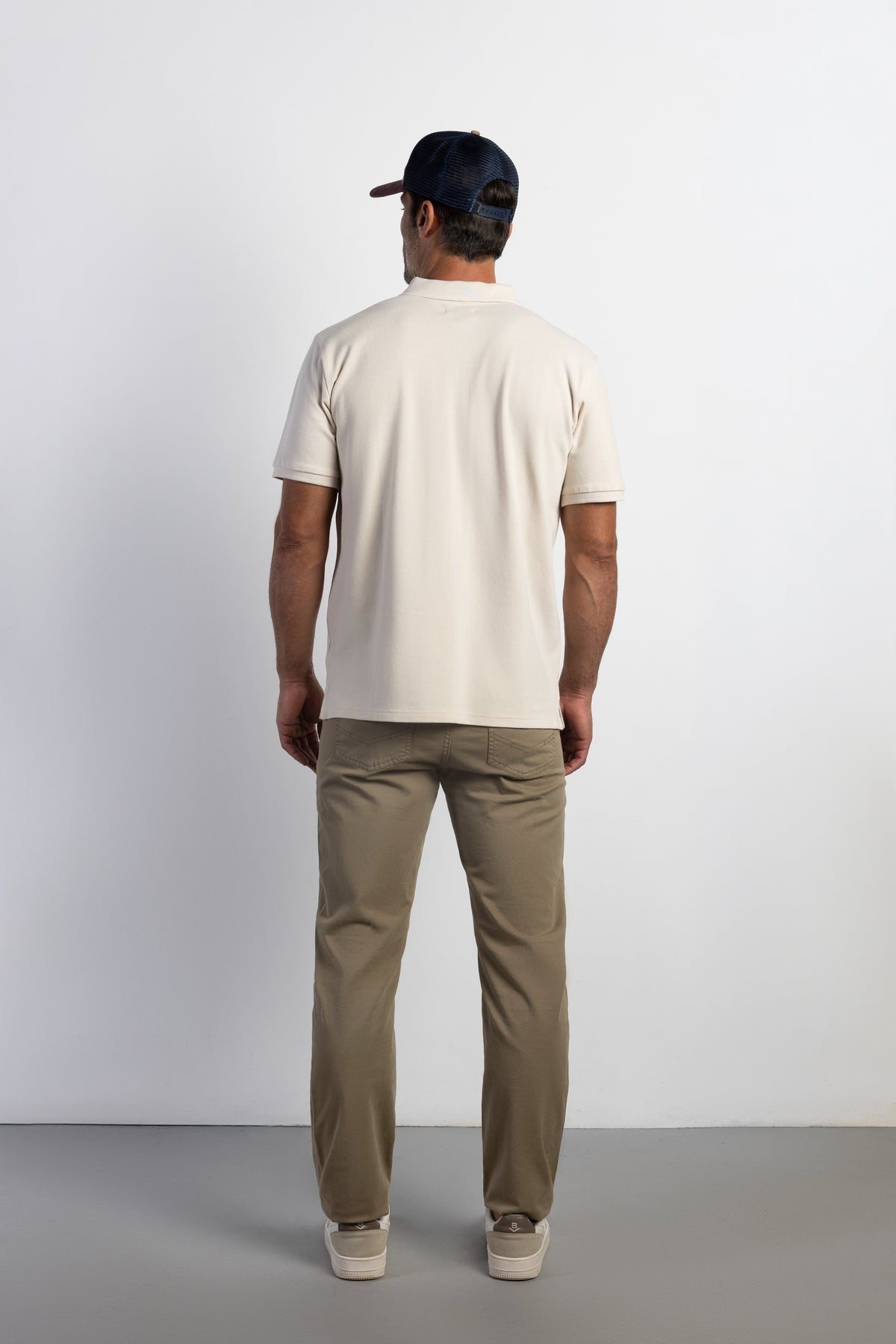 Pantalón slim fit sarga 5b