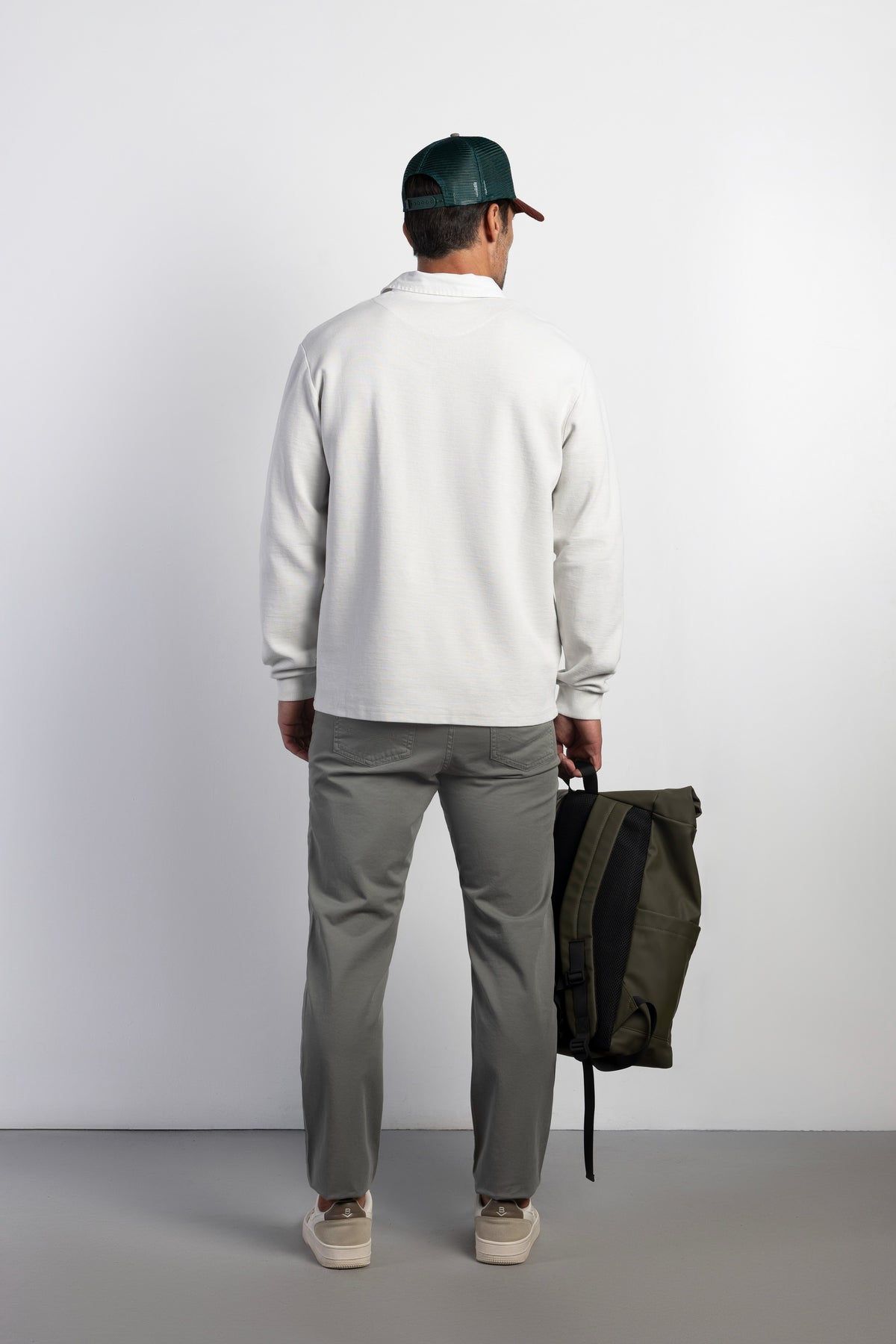 Pantalón slim fit sarga 5b