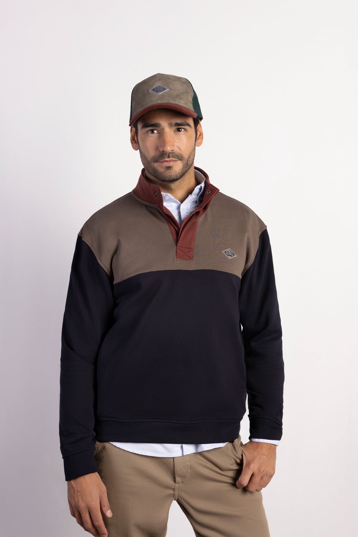 Sudadera bloque cuello chimenea
