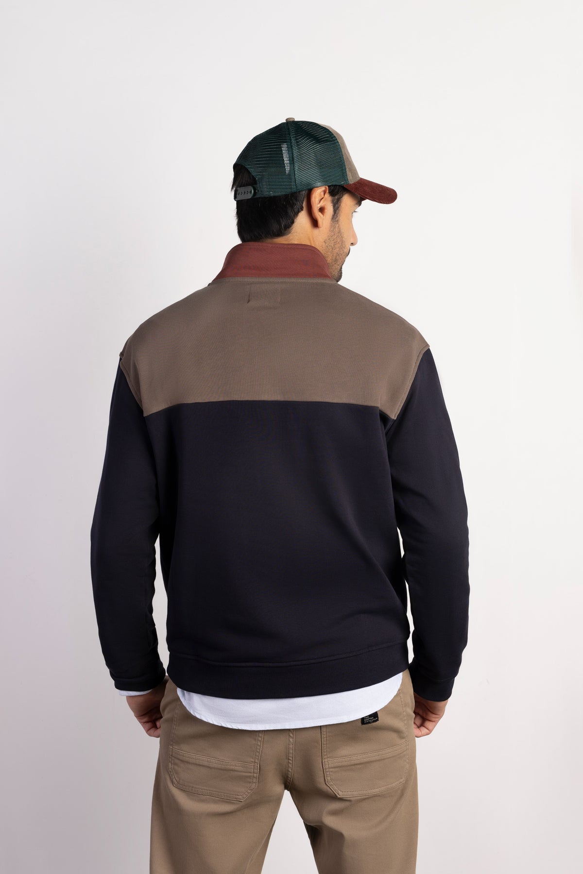Sudadera bloque cuello chimenea